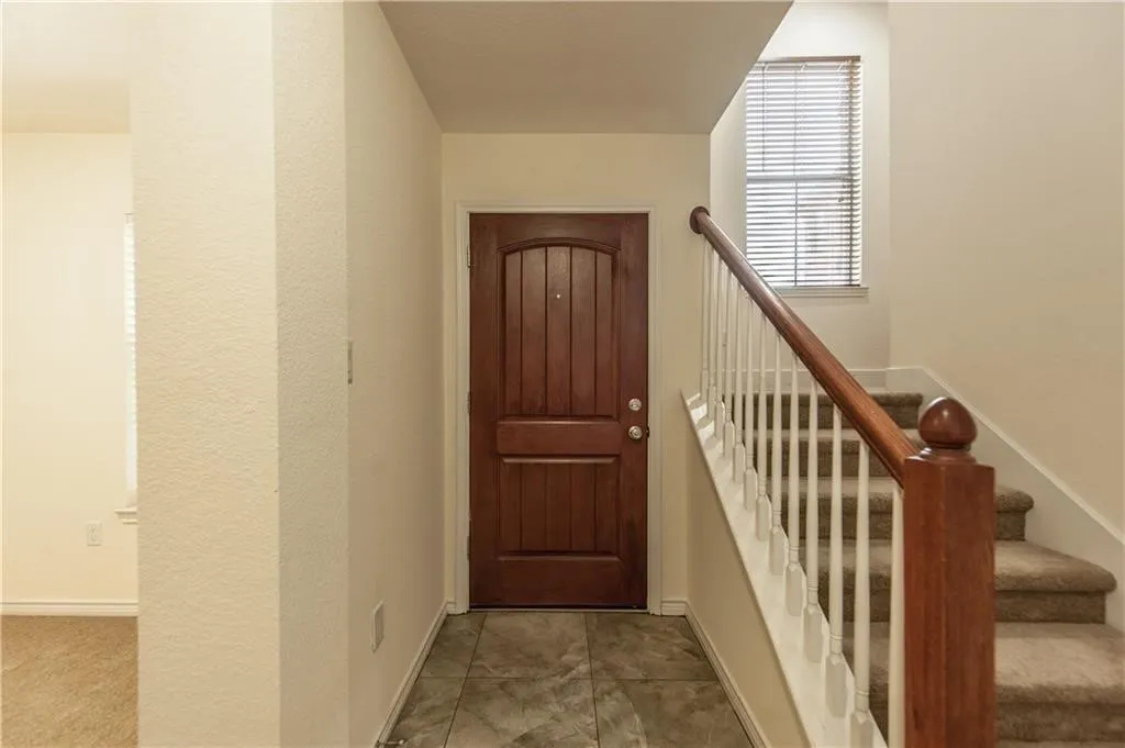 Townhouse For Rent in Dallas County , 2012 Azure Pointe, Richardson, Texas 75080, 2 Bedroom, 2 Bathroom, 2 Garage spaces, 1,497 Sqft, built in 2006, mls#21379533, Real Estate Agent in Richardson, Homes For Rent in Dallas county, Homes For Rent in Richardson, Realtor in Richardson Texas, Real Estate Brokerage Independent Realty Texas, Luminita Cordes Realtor