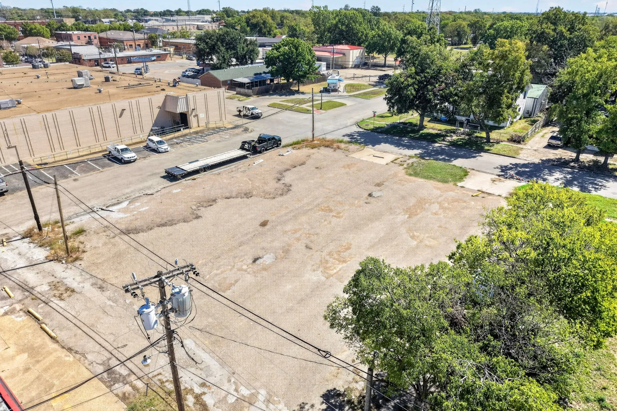 Improved Land For Sale in Ellis County , 400 W Brown Street, Ennis, Texas 75119, 0, 0, Garage spaces, 0 Sqft, built in 0, mls#21379475, Real Estate Agent in Ennis, Homes For Sale in Ellis county, Homes For Sale in Ennis, Realtor in Ennis Texas, Real Estate Brokerage Independent Realty Texas, Luminita Cordes Realtor