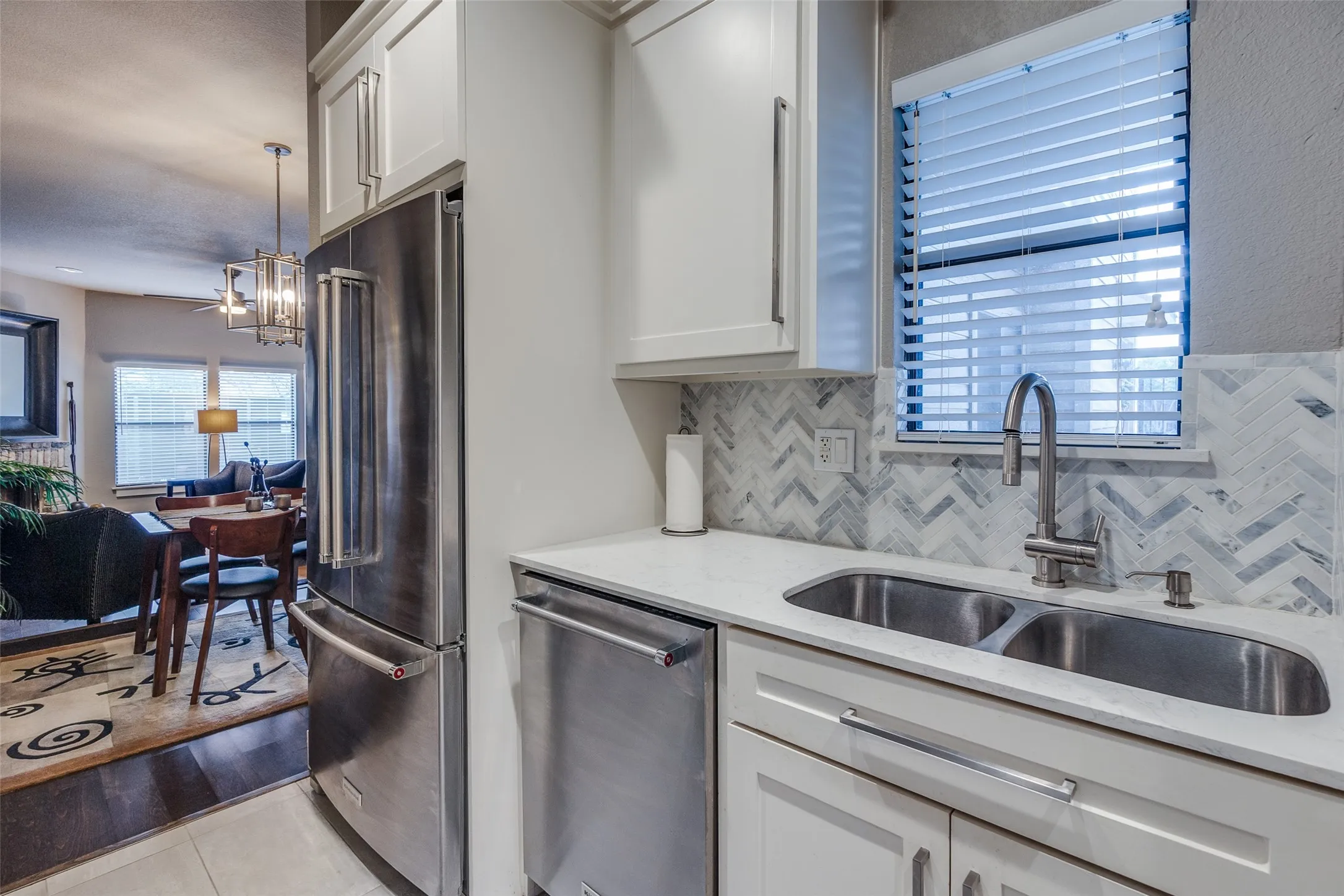 Condominium For Sale in Dallas County , 5616 Preston Oaks Road 1507, Dallas, Texas 75254, 2 Bedroom, 1 Bathroom, 1 Garage spaces, 891 Sqft, built in 1982, mls#21379066, Real Estate Agent in Dallas, Homes For Sale in Dallas county, Homes For Sale in Dallas, Realtor in Dallas Texas, Real Estate Brokerage Independent Realty Texas, Luminita Cordes Realtor