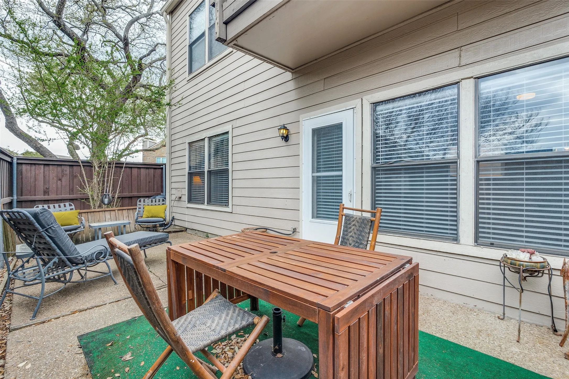Condominium For Sale in Dallas County , 5616 Preston Oaks Road 1507, Dallas, Texas 75254, 2 Bedroom, 1 Bathroom, 1 Garage spaces, 891 Sqft, built in 1982, mls#21379066, Real Estate Agent in Dallas, Homes For Sale in Dallas county, Homes For Sale in Dallas, Realtor in Dallas Texas, Real Estate Brokerage Independent Realty Texas, Luminita Cordes Realtor