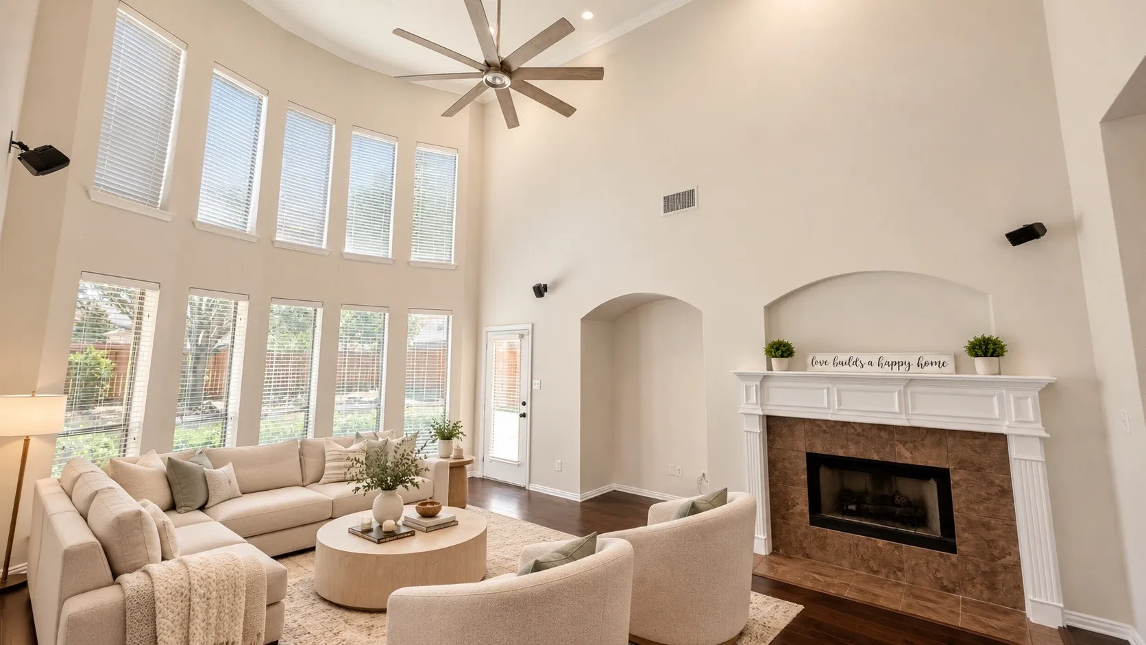 Single Family Residence For Sale in Collin County , 730 Rosewood Drive, Murphy, Texas 75094, 5 Bedroom, 4 Bathroom, 2 Garage spaces, 4,031 Sqft, built in 2007, mls#21378188, Real Estate Agent in Murphy, Homes For Sale in Collin county, Homes For Sale in Murphy, Realtor in Murphy Texas, Real Estate Brokerage Independent Realty Texas, Luminita Cordes Realtor
