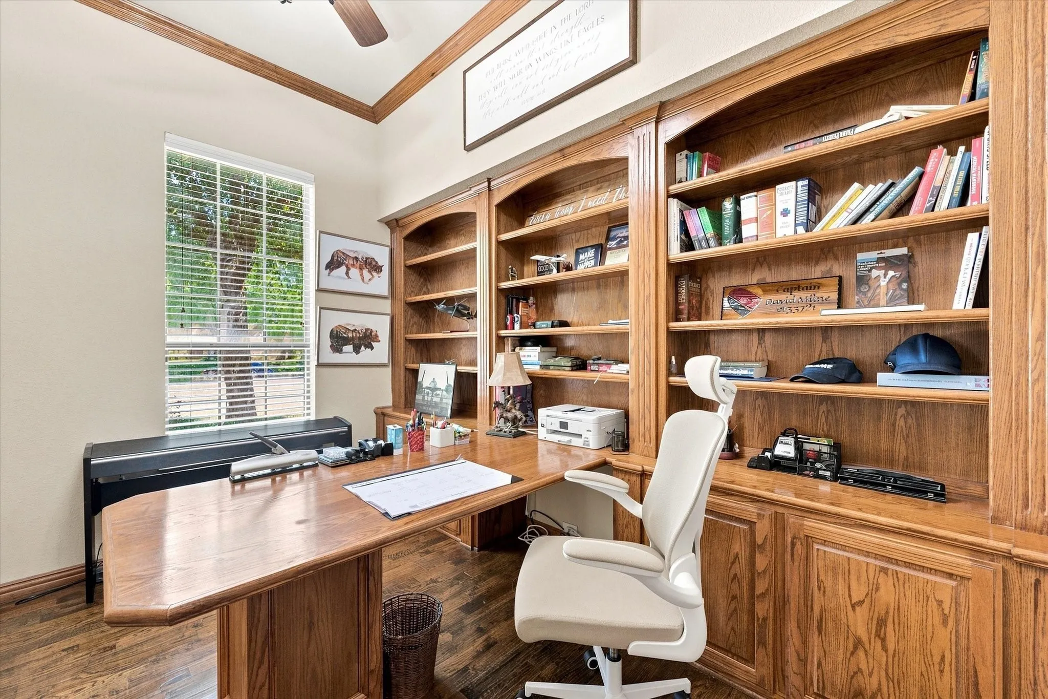 Single Family Residence For Sale in Tarrant County , 6769 Canal Court, Grand Prairie, Texas 75054, 4 Bedroom, 4 Bathroom, 3 Garage spaces, 4,856 Sqft, built in 2004, mls#21377524, Real Estate Agent in Grand Prairie, Homes For Sale in Tarrant county, Homes For Sale in Grand Prairie, Realtor in Grand Prairie Texas, Real Estate Brokerage Independent Realty Texas, Luminita Cordes Realtor