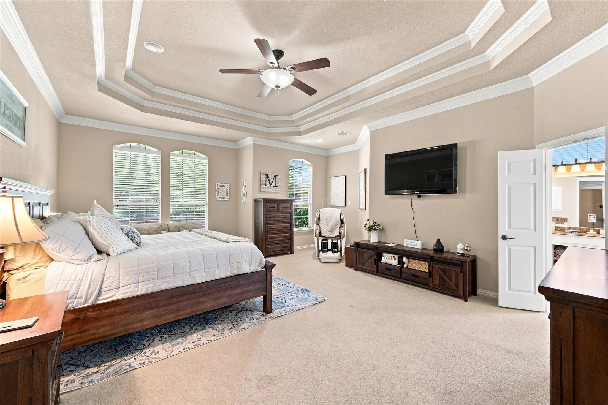 Single Family Residence For Sale in Tarrant County , 6769 Canal Court, Grand Prairie, Texas 75054, 4 Bedroom, 4 Bathroom, 3 Garage spaces, 4,856 Sqft, built in 2004, mls#21377524, Real Estate Agent in Grand Prairie, Homes For Sale in Tarrant county, Homes For Sale in Grand Prairie, Realtor in Grand Prairie Texas, Real Estate Brokerage Independent Realty Texas, Luminita Cordes Realtor