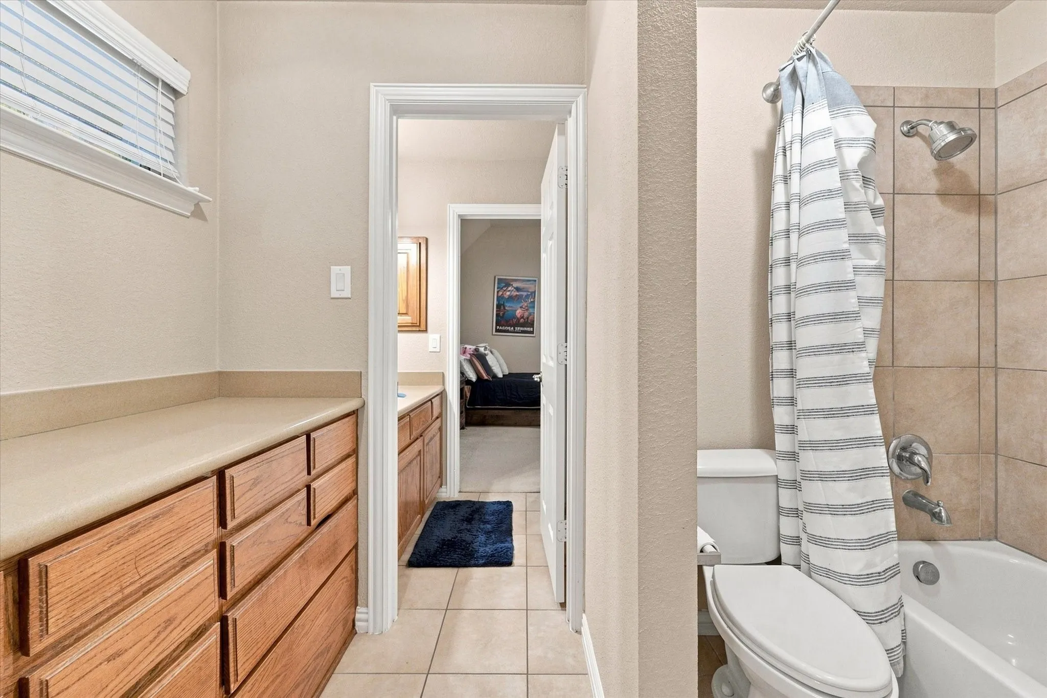 Single Family Residence For Sale in Tarrant County , 6769 Canal Court, Grand Prairie, Texas 75054, 4 Bedroom, 4 Bathroom, 3 Garage spaces, 4,856 Sqft, built in 2004, mls#21377524, Real Estate Agent in Grand Prairie, Homes For Sale in Tarrant county, Homes For Sale in Grand Prairie, Realtor in Grand Prairie Texas, Real Estate Brokerage Independent Realty Texas, Luminita Cordes Realtor