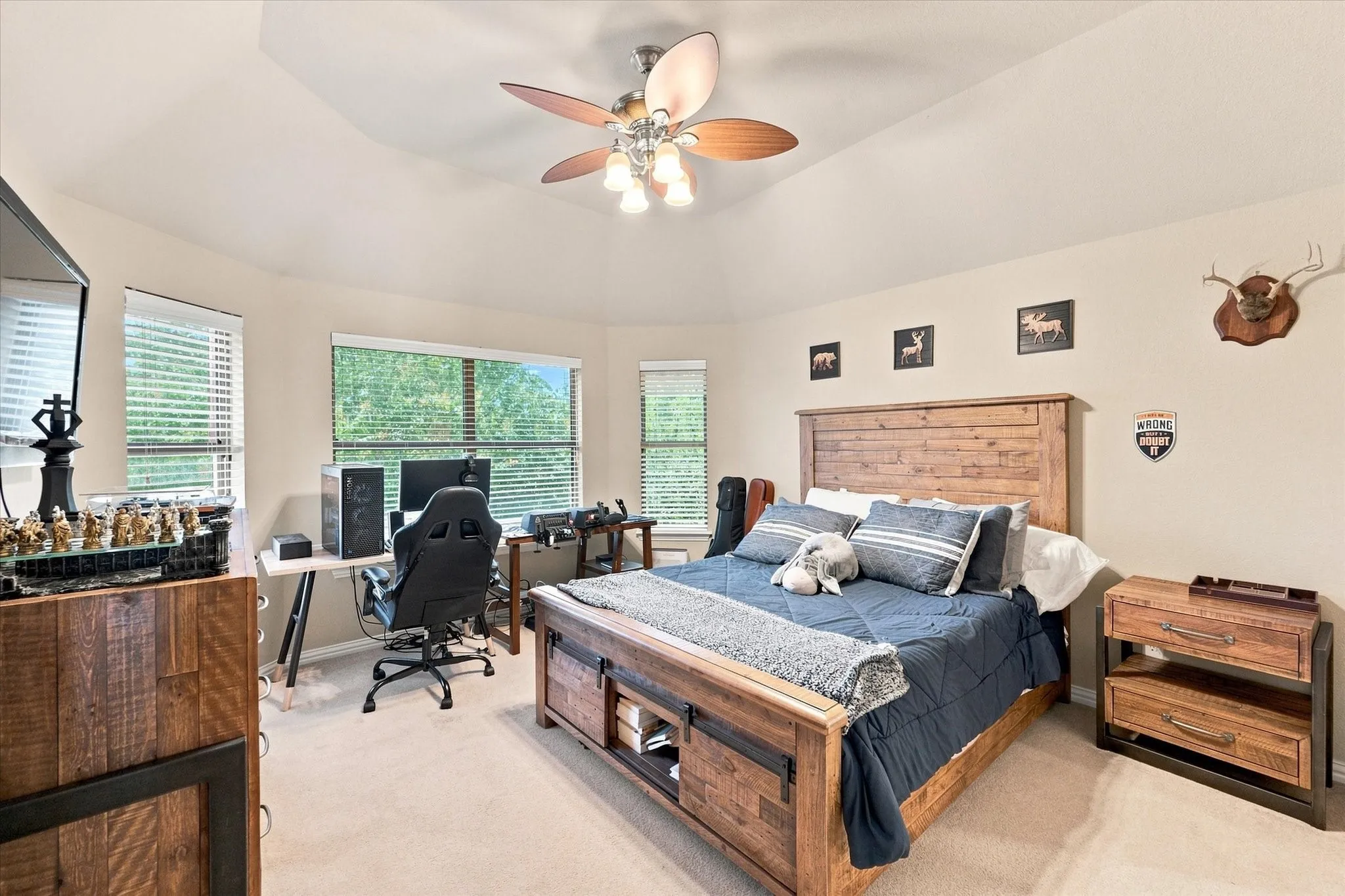 Single Family Residence For Sale in Tarrant County , 6769 Canal Court, Grand Prairie, Texas 75054, 4 Bedroom, 4 Bathroom, 3 Garage spaces, 4,856 Sqft, built in 2004, mls#21377524, Real Estate Agent in Grand Prairie, Homes For Sale in Tarrant county, Homes For Sale in Grand Prairie, Realtor in Grand Prairie Texas, Real Estate Brokerage Independent Realty Texas, Luminita Cordes Realtor