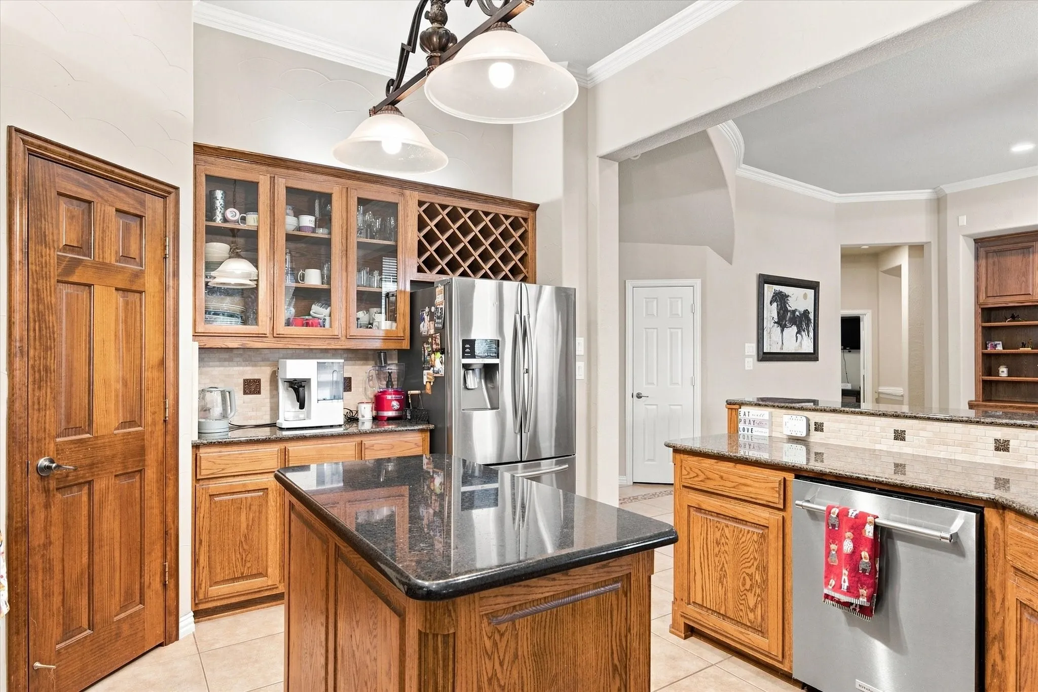 Single Family Residence For Sale in Tarrant County , 6769 Canal Court, Grand Prairie, Texas 75054, 4 Bedroom, 4 Bathroom, 3 Garage spaces, 4,856 Sqft, built in 2004, mls#21377524, Real Estate Agent in Grand Prairie, Homes For Sale in Tarrant county, Homes For Sale in Grand Prairie, Realtor in Grand Prairie Texas, Real Estate Brokerage Independent Realty Texas, Luminita Cordes Realtor