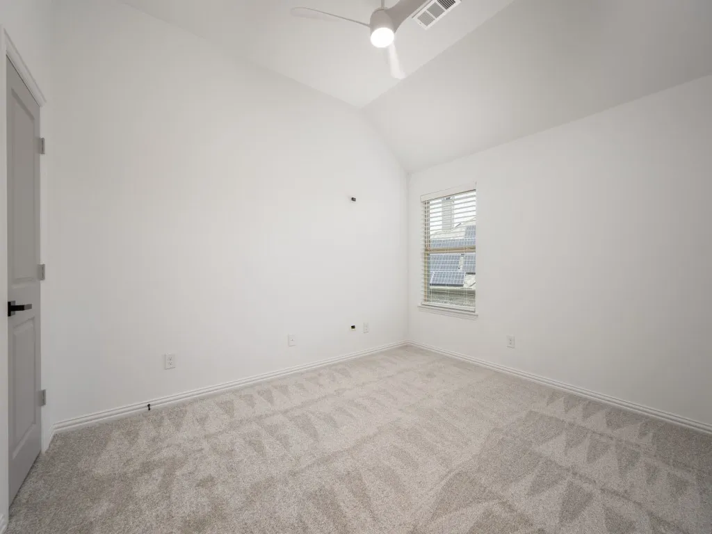 Single Family Residence For Sale in Denton County , 968 Highpoint Way, Roanoke, Texas 76262, 5 Bedroom, 4 Bathroom, 3 Garage spaces, 3,877 Sqft, built in 2014, mls#21379542, Real Estate Agent in Roanoke, Homes For Sale in Denton county, Homes For Sale in Roanoke, Realtor in Roanoke Texas, Real Estate Brokerage Independent Realty Texas, Luminita Cordes Realtor