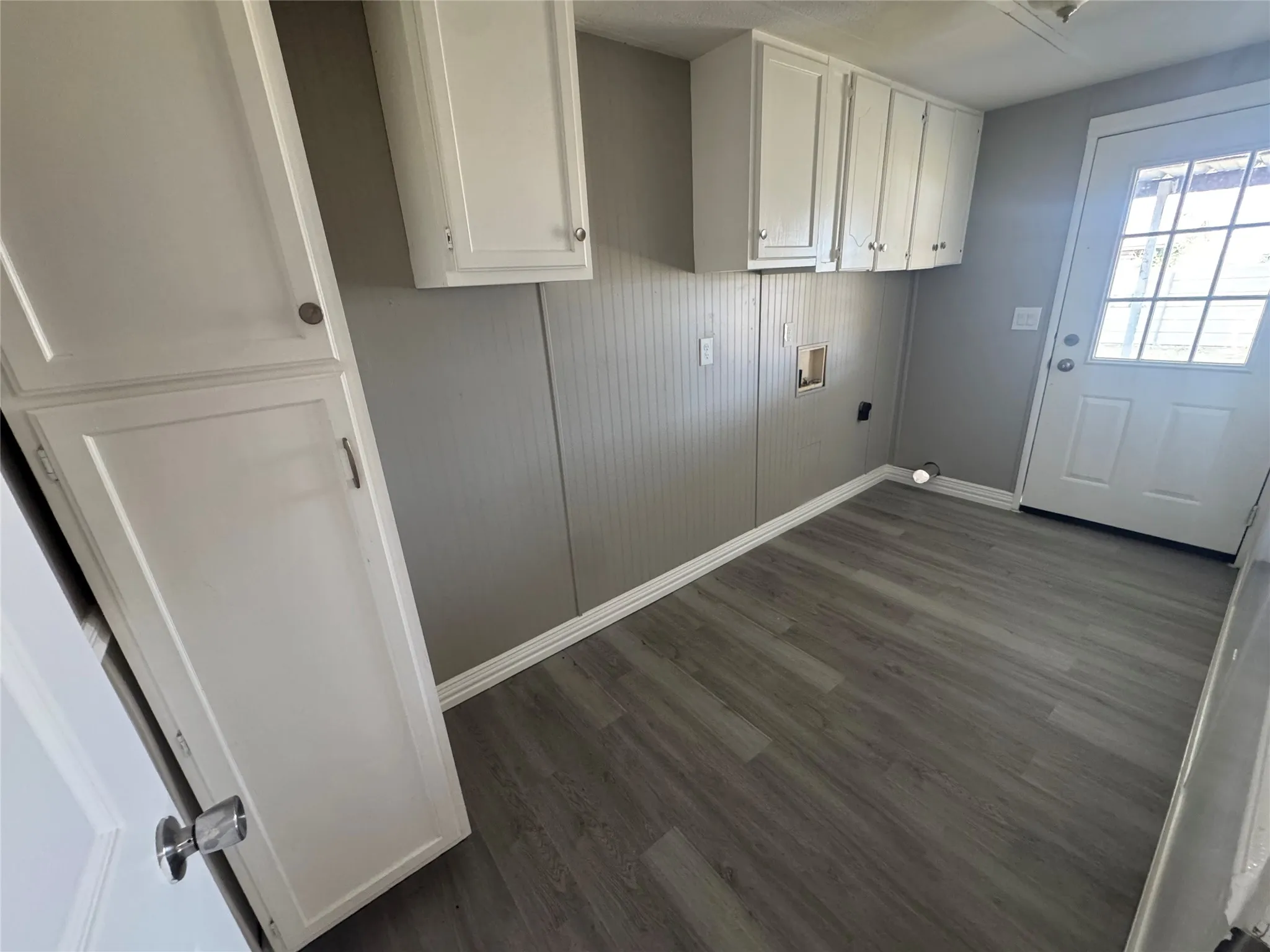 Mobile Home For Sale in Johnson County , 7201 Pica Drive, Alvarado, Texas 76009, 3 Bedroom, 2 Bathroom, Garage spaces, 1,680 Sqft, built in 1982, mls#21379557, Real Estate Agent in Alvarado, Homes For Sale in Johnson county, Homes For Sale in Alvarado, Realtor in Alvarado Texas, Real Estate Brokerage Independent Realty Texas, Luminita Cordes Realtor