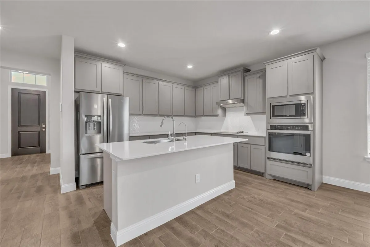 Single Family Residence For Rent in Ellis County , 1017 Fairhaven Drive, Midlothian, Texas 76065, 4 Bedroom, 3 Bathroom, 2 Garage spaces, 2,189 Sqft, built in 2023, mls#21376229, Real Estate Agent in Midlothian, Homes For Rent in Ellis county, Homes For Rent in Midlothian, Realtor in Midlothian Texas, Real Estate Brokerage Independent Realty Texas, Luminita Cordes Realtor