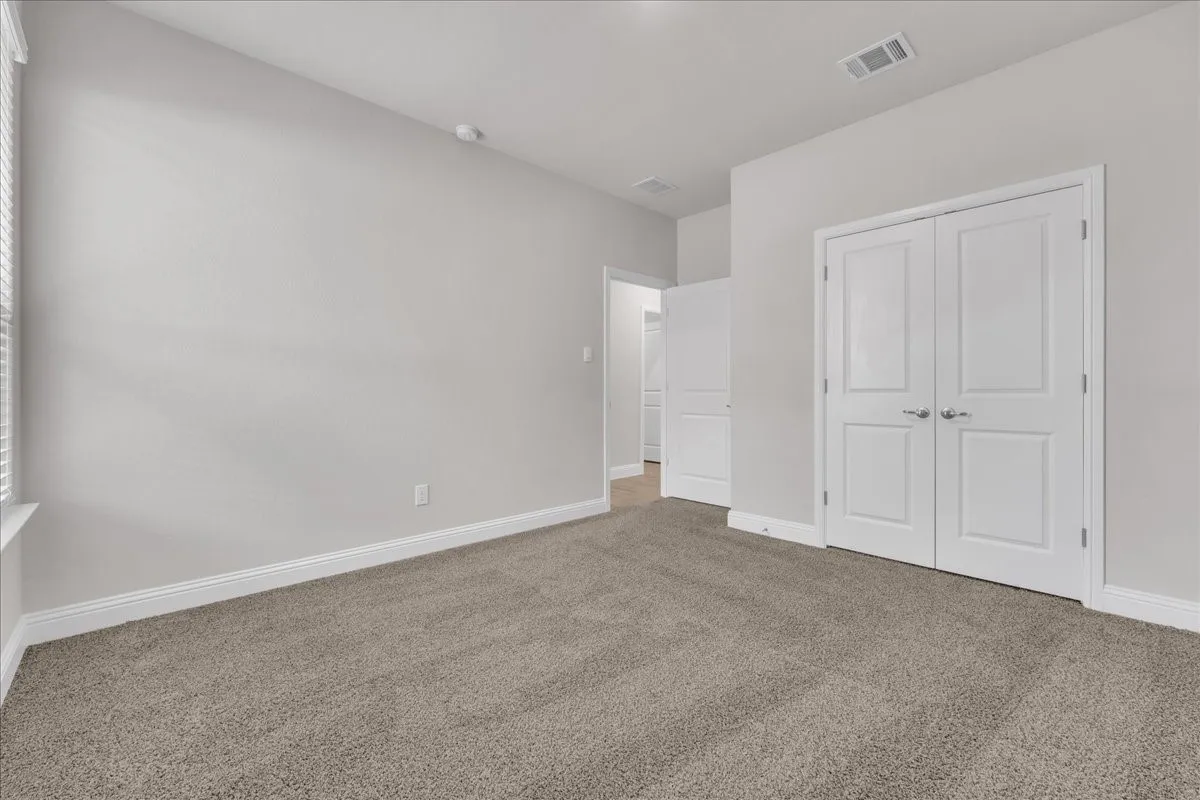 Single Family Residence For Rent in Ellis County , 1017 Fairhaven Drive, Midlothian, Texas 76065, 4 Bedroom, 3 Bathroom, 2 Garage spaces, 2,189 Sqft, built in 2023, mls#21376229, Real Estate Agent in Midlothian, Homes For Rent in Ellis county, Homes For Rent in Midlothian, Realtor in Midlothian Texas, Real Estate Brokerage Independent Realty Texas, Luminita Cordes Realtor
