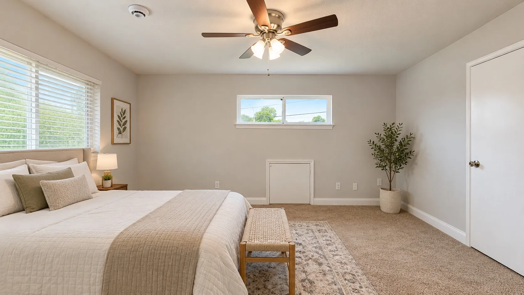 Single Family Residence For Sale in Dallas County , 3105 Brincrest Drive, Farmers Branch, Texas 75234, 3 Bedroom, 4 Bathroom, 2 Garage spaces, 2,074 Sqft, built in 1964, mls#21378210, Real Estate Agent in Farmers Branch, Homes For Sale in Dallas county, Homes For Sale in Farmers Branch, Realtor in Farmers Branch Texas, Real Estate Brokerage Independent Realty Texas, Luminita Cordes Realtor