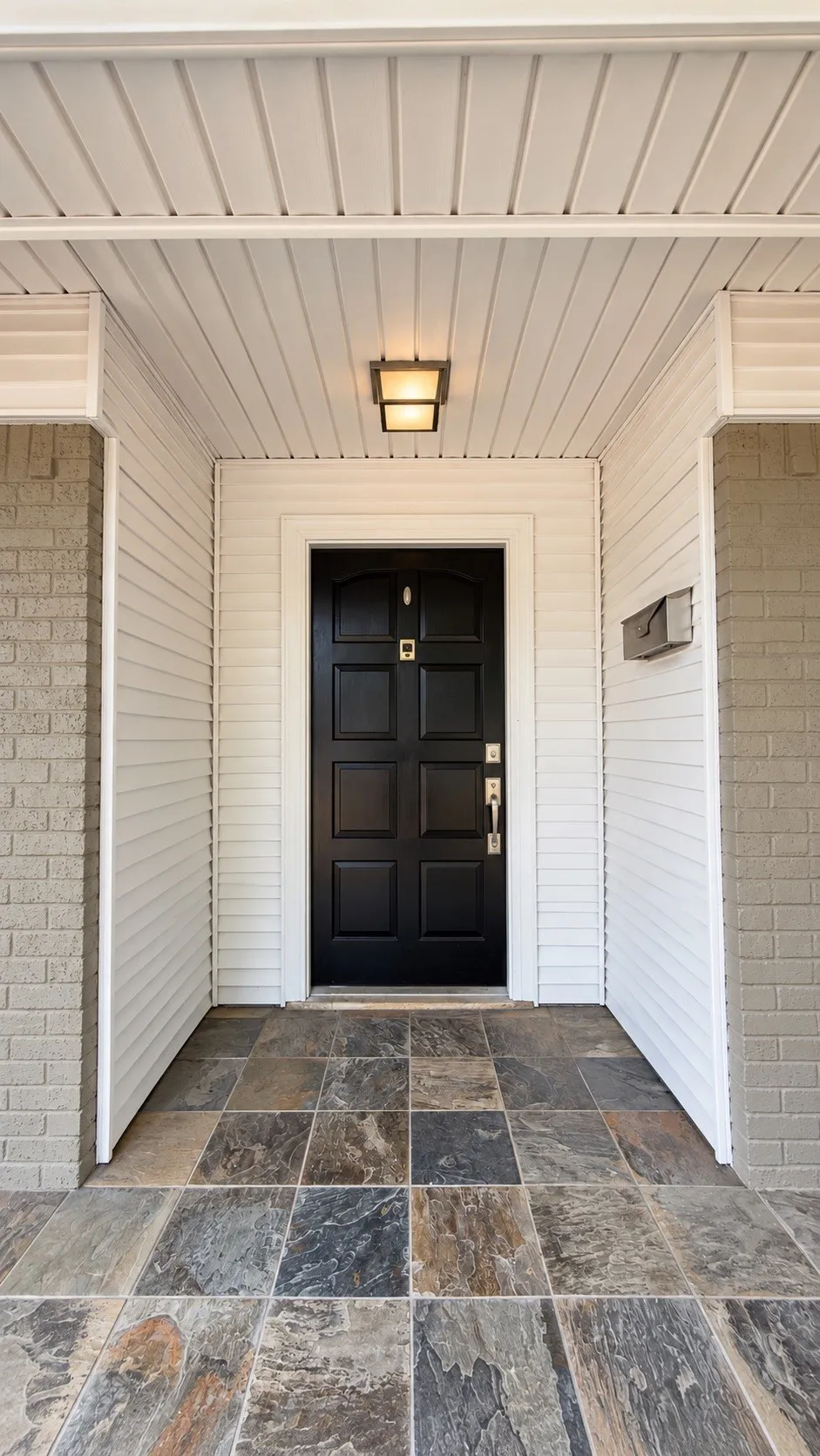 Single Family Residence For Sale in Dallas County , 3105 Brincrest Drive, Farmers Branch, Texas 75234, 3 Bedroom, 4 Bathroom, 2 Garage spaces, 2,074 Sqft, built in 1964, mls#21378210, Real Estate Agent in Farmers Branch, Homes For Sale in Dallas county, Homes For Sale in Farmers Branch, Realtor in Farmers Branch Texas, Real Estate Brokerage Independent Realty Texas, Luminita Cordes Realtor