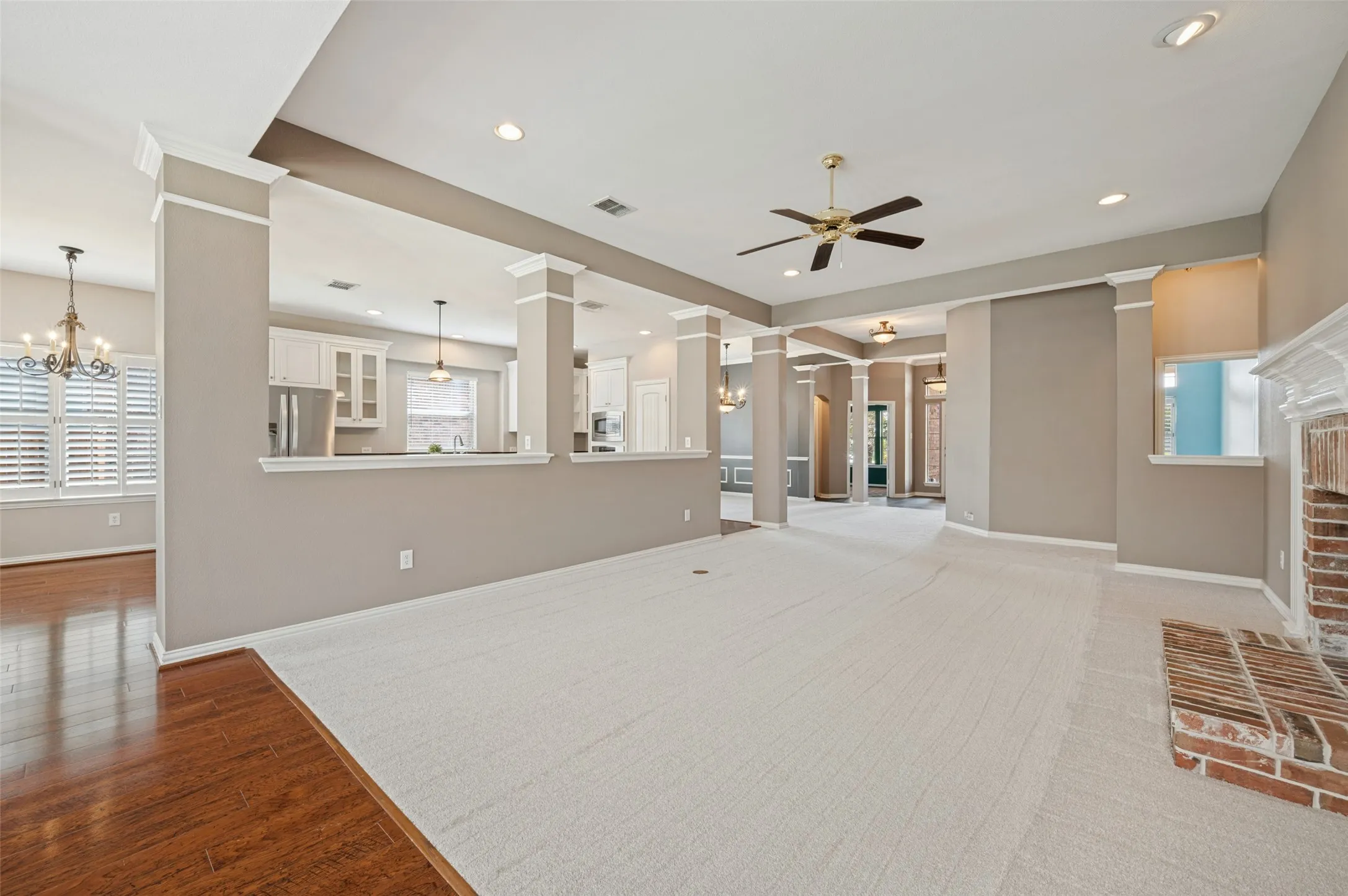 Single Family Residence For Sale in Collin County , 850 KINGS VIEW Drive, Prosper, Texas 75078, 3 Bedroom, 3 Bathroom, 3 Garage spaces, 2,483 Sqft, built in 2007, mls#21360836, Real Estate Agent in Prosper, Homes For Sale in Collin county, Homes For Sale in Prosper, Realtor in Prosper Texas, Real Estate Brokerage Independent Realty Texas, Luminita Cordes Realtor