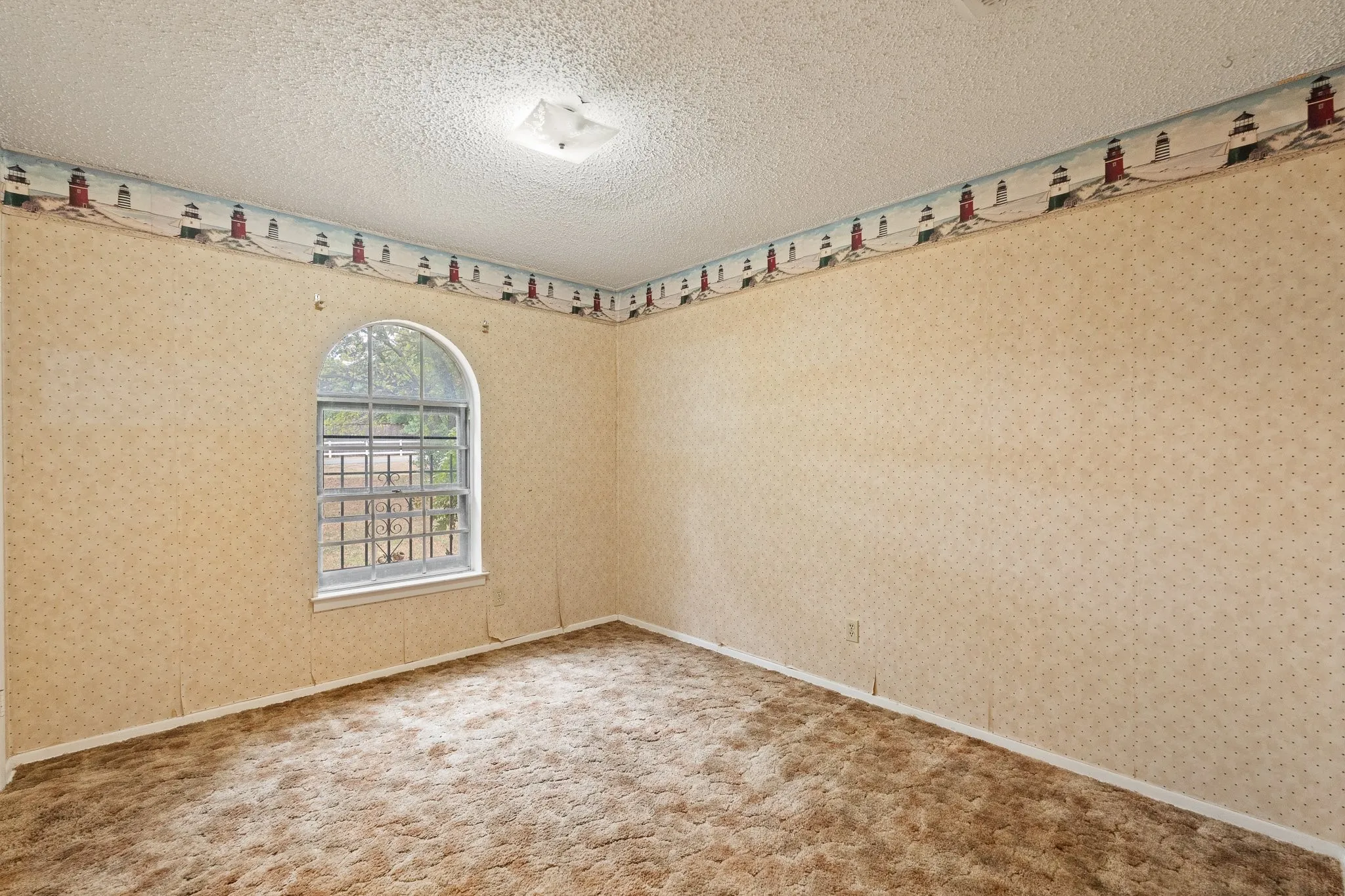 Single Family Residence For Sale in Johnson County , 3016 E Renfro Street, Burleson, Texas 76028, 3 Bedroom, 2 Bathroom, 2 Garage spaces, 1,664 Sqft, built in 1972, mls#21379113, Real Estate Agent in Burleson, Homes For Sale in Johnson county, Homes For Sale in Burleson, Realtor in Burleson Texas, Real Estate Brokerage Independent Realty Texas, Luminita Cordes Realtor