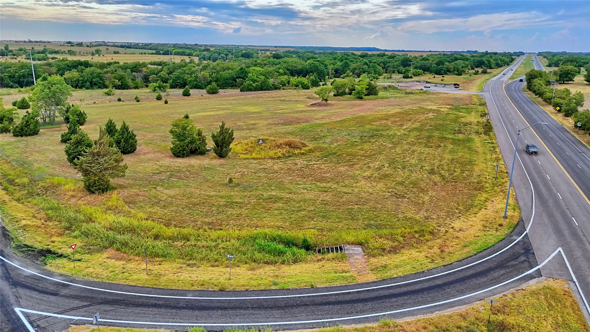 Unimproved Land For Sale in Montague County , 907 US-82 Highway, St Jo, Texas 76265, 0, 0, Garage spaces, 0 Sqft, built in 0, mls#21369684, Real Estate Agent in St Jo, Homes For Sale in Montague county, Homes For Sale in St Jo, Realtor in St Jo Texas, Real Estate Brokerage Independent Realty Texas, Luminita Cordes Realtor