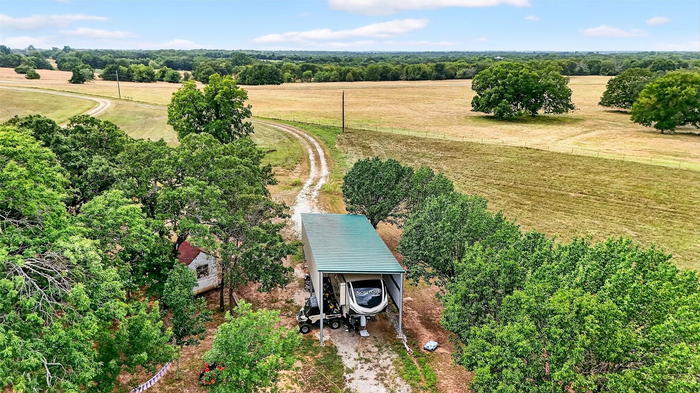 Improved Land For Sale in Fannin County , 1200 County Road 1215, Savoy, Texas 75479, 0, 0, Garage spaces, 0 Sqft, built in 2008, mls#21379583, Real Estate Agent in Savoy, Homes For Sale in Fannin county, Homes For Sale in Savoy, Realtor in Savoy Texas, Real Estate Brokerage Independent Realty Texas, Luminita Cordes Realtor