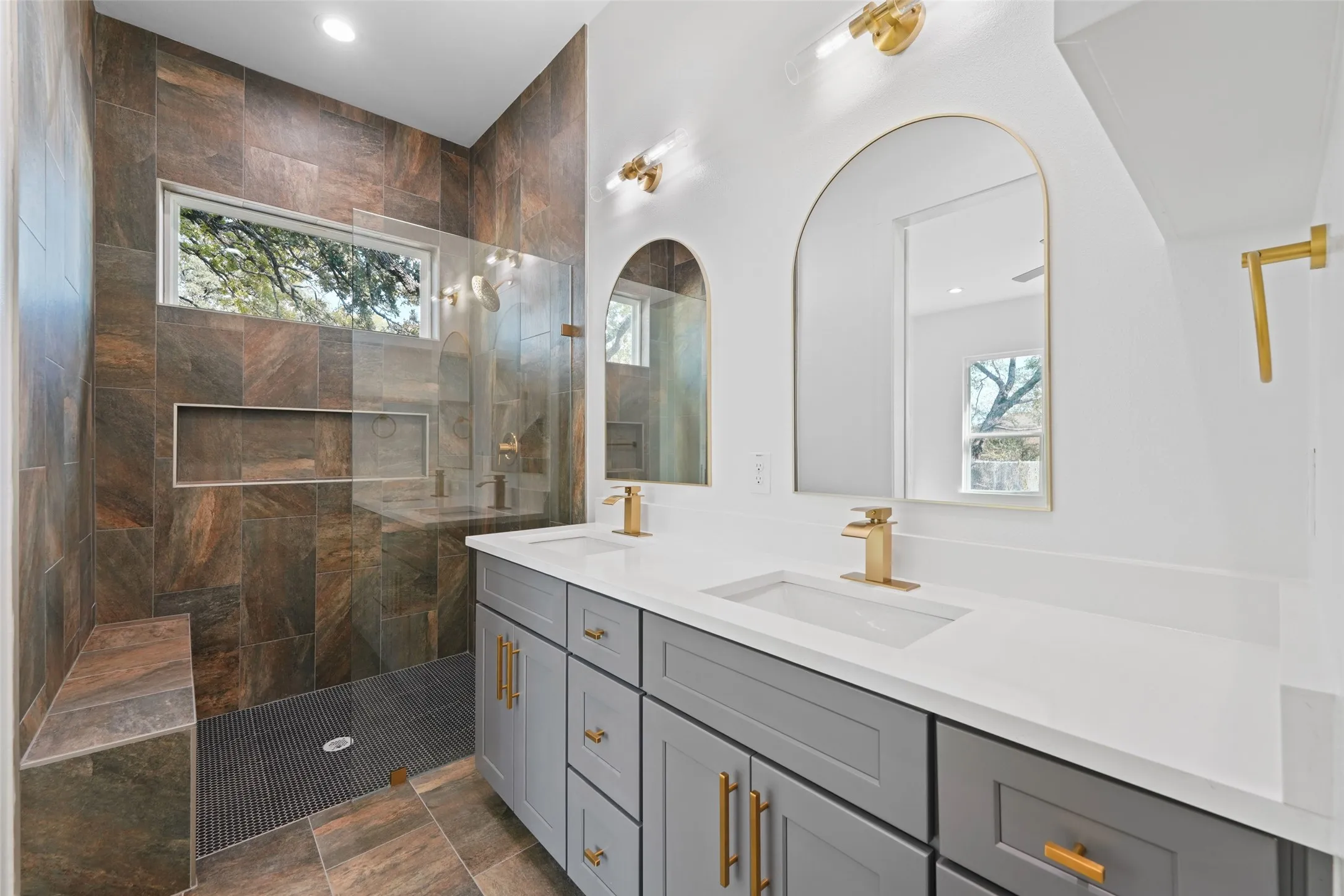 Single Family Residence For Sale in Tarrant County , 4918 Sunshine Drive, Fort Worth, Texas 76105, 4 Bedroom, 2 Bathroom, 2 Garage spaces, 1,871 Sqft, built in 2026, mls#21379514, Real Estate Agent in Fort Worth, Homes For Sale in Tarrant county, Homes For Sale in Fort Worth, Realtor in Fort Worth Texas, Real Estate Brokerage Independent Realty Texas, Luminita Cordes Realtor