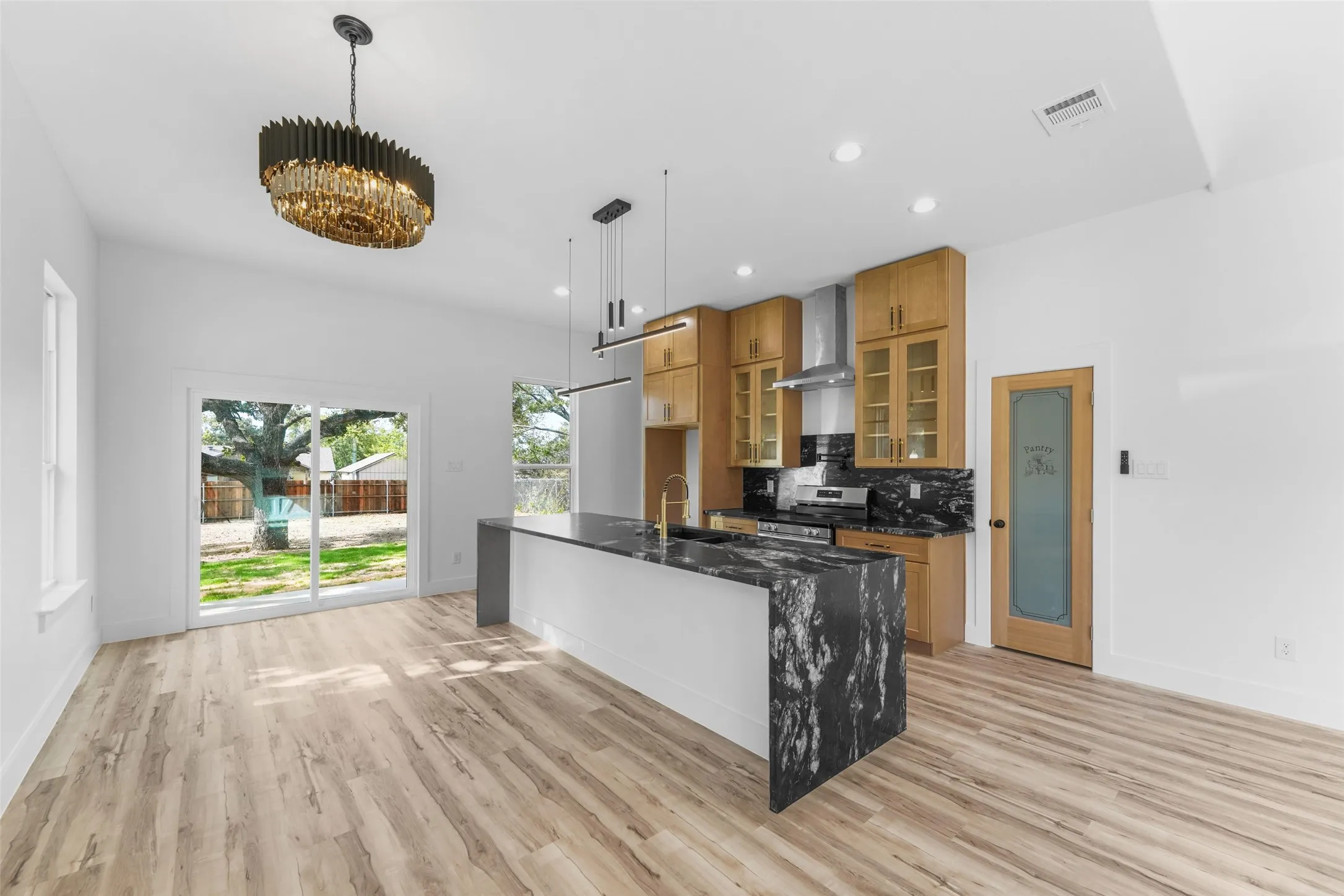 Single Family Residence For Sale in Tarrant County , 4918 Sunshine Drive, Fort Worth, Texas 76105, 4 Bedroom, 2 Bathroom, 2 Garage spaces, 1,871 Sqft, built in 2026, mls#21379514, Real Estate Agent in Fort Worth, Homes For Sale in Tarrant county, Homes For Sale in Fort Worth, Realtor in Fort Worth Texas, Real Estate Brokerage Independent Realty Texas, Luminita Cordes Realtor