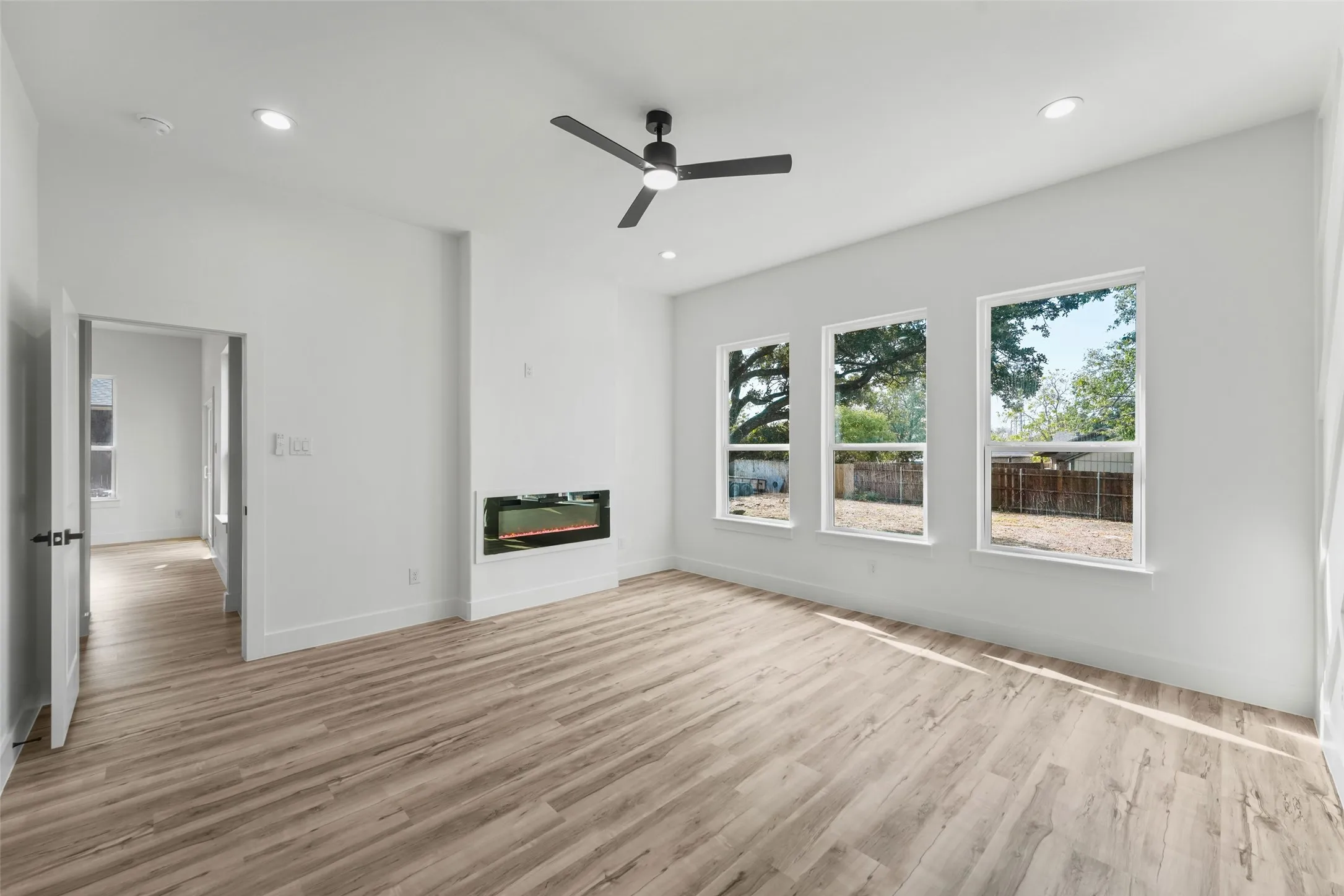 Single Family Residence For Sale in Tarrant County , 4918 Sunshine Drive, Fort Worth, Texas 76105, 4 Bedroom, 2 Bathroom, 2 Garage spaces, 1,871 Sqft, built in 2026, mls#21379514, Real Estate Agent in Fort Worth, Homes For Sale in Tarrant county, Homes For Sale in Fort Worth, Realtor in Fort Worth Texas, Real Estate Brokerage Independent Realty Texas, Luminita Cordes Realtor