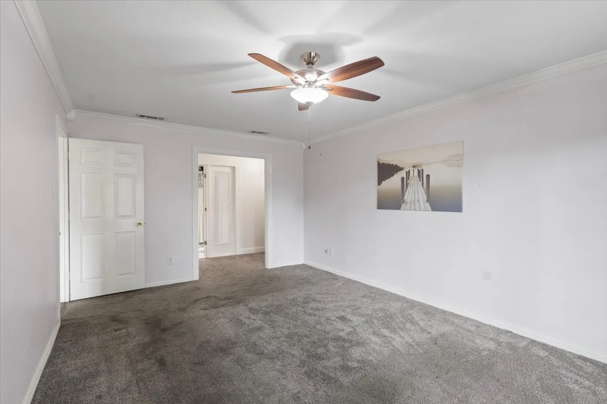 Single Family Residence For Sale in Smith County , 1715 Leisure Lane, Hideaway, Texas 75771, 3 Bedroom, 2 Bathroom, 2 Garage spaces, 2,034 Sqft, built in 1975, mls#21379580, Real Estate Agent in Hideaway, Homes For Sale in Smith county, Homes For Sale in Hideaway, Realtor in Hideaway Texas, Real Estate Brokerage Independent Realty Texas, Luminita Cordes Realtor