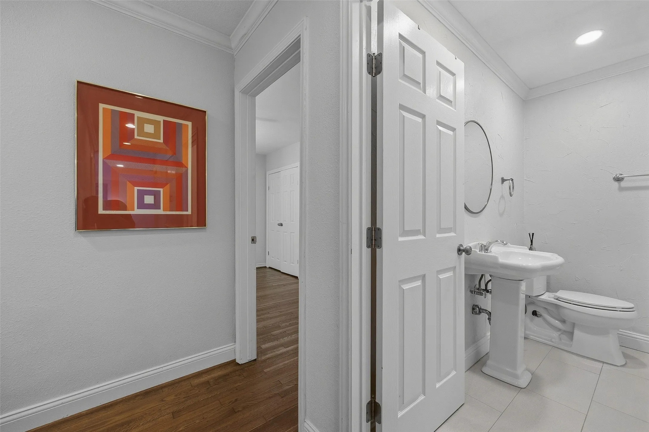 Single Family Residence For Rent in Tarrant County , 4817 Winthrop Avenue E, Fort Worth, Texas 76116, 3 Bedroom, 2 Bathroom, 2 Garage spaces, 1,716 Sqft, built in 1950, mls#21378678, Real Estate Agent in Fort Worth, Homes For Rent in Tarrant county, Homes For Rent in Fort Worth, Realtor in Fort Worth Texas, Real Estate Brokerage Independent Realty Texas, Luminita Cordes Realtor