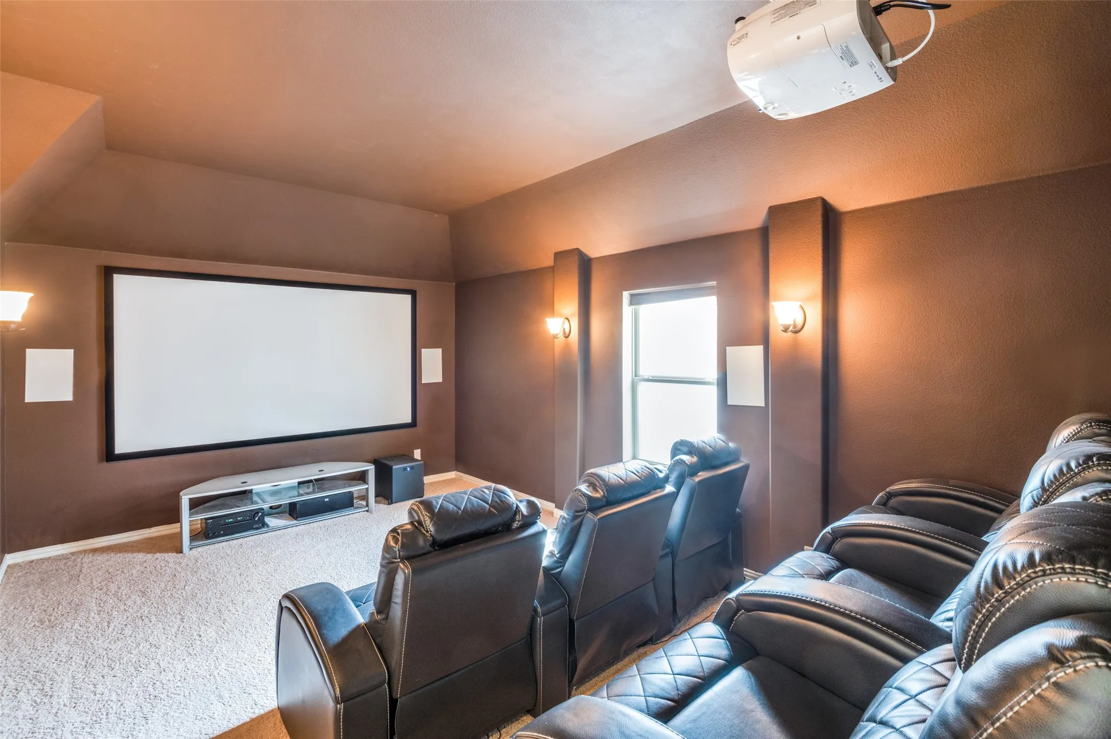 Single Family Residence For Rent in Collin County , 7408 Joshua Tree Trail, Mc Kinney, Texas 75070, 4 Bedroom, 4 Bathroom, 3 Garage spaces, 4,275 Sqft, built in 2016, mls#21376282, Real Estate Agent in Mc Kinney, Homes For Rent in Collin county, Homes For Rent in Mc Kinney, Realtor in Mc Kinney Texas, Real Estate Brokerage Independent Realty Texas, Luminita Cordes Realtor