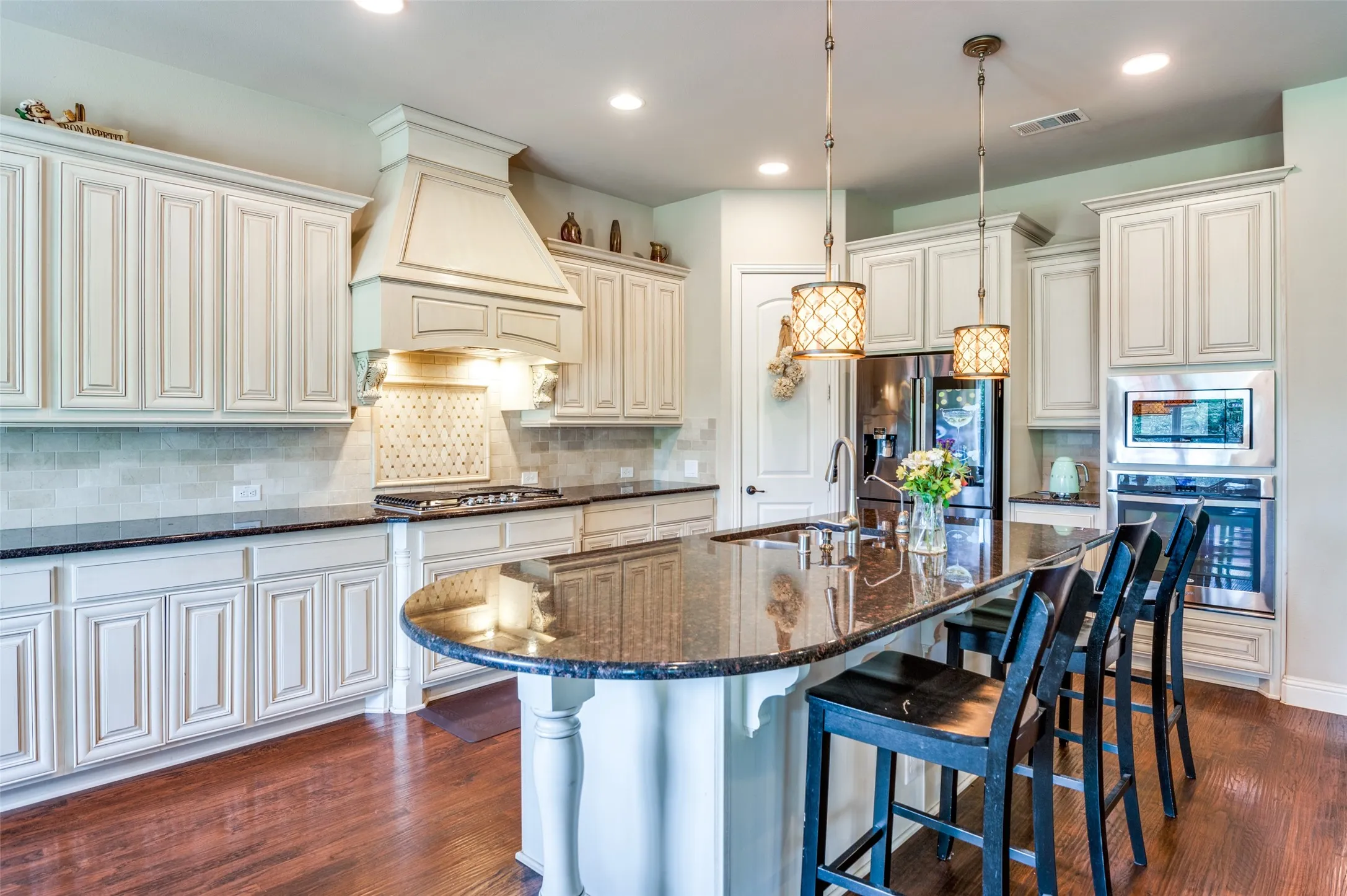 Single Family Residence For Rent in Collin County , 7408 Joshua Tree Trail, Mc Kinney, Texas 75070, 4 Bedroom, 4 Bathroom, 3 Garage spaces, 4,275 Sqft, built in 2016, mls#21376282, Real Estate Agent in Mc Kinney, Homes For Rent in Collin county, Homes For Rent in Mc Kinney, Realtor in Mc Kinney Texas, Real Estate Brokerage Independent Realty Texas, Luminita Cordes Realtor