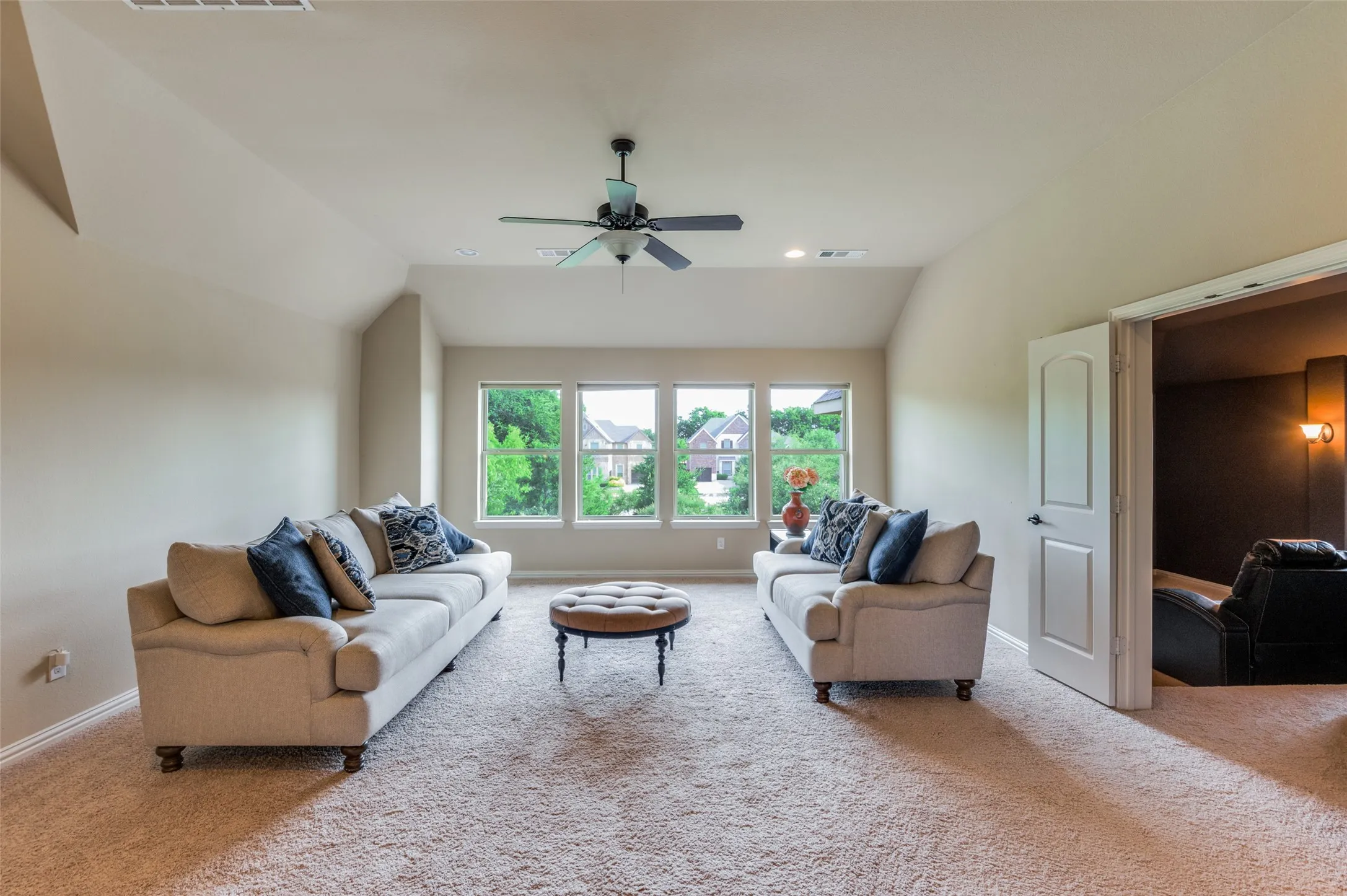 Single Family Residence For Rent in Collin County , 7408 Joshua Tree Trail, Mc Kinney, Texas 75070, 4 Bedroom, 4 Bathroom, 3 Garage spaces, 4,275 Sqft, built in 2016, mls#21376282, Real Estate Agent in Mc Kinney, Homes For Rent in Collin county, Homes For Rent in Mc Kinney, Realtor in Mc Kinney Texas, Real Estate Brokerage Independent Realty Texas, Luminita Cordes Realtor