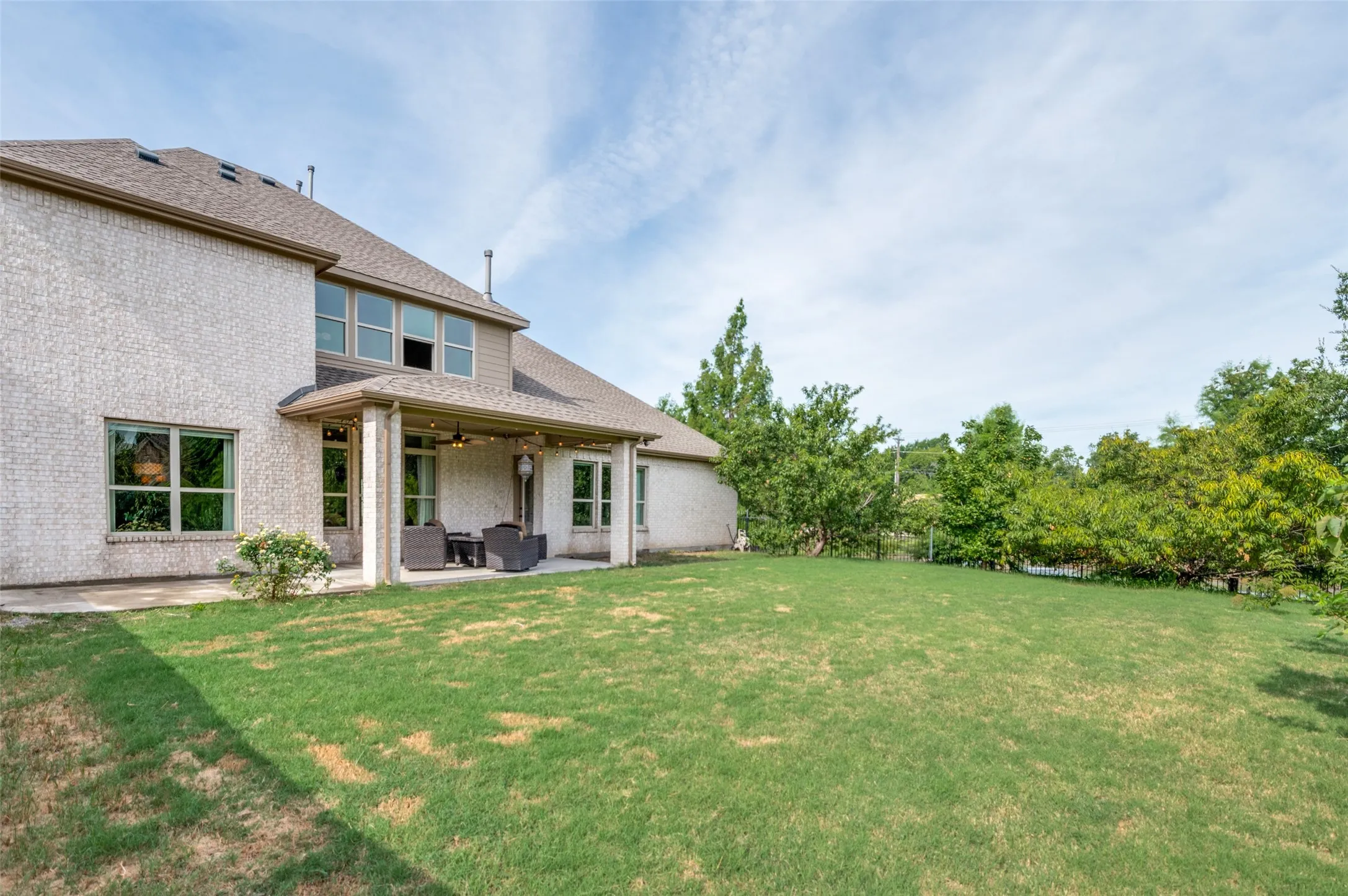 Single Family Residence For Rent in Collin County , 7408 Joshua Tree Trail, Mc Kinney, Texas 75070, 4 Bedroom, 4 Bathroom, 3 Garage spaces, 4,275 Sqft, built in 2016, mls#21376282, Real Estate Agent in Mc Kinney, Homes For Rent in Collin county, Homes For Rent in Mc Kinney, Realtor in Mc Kinney Texas, Real Estate Brokerage Independent Realty Texas, Luminita Cordes Realtor