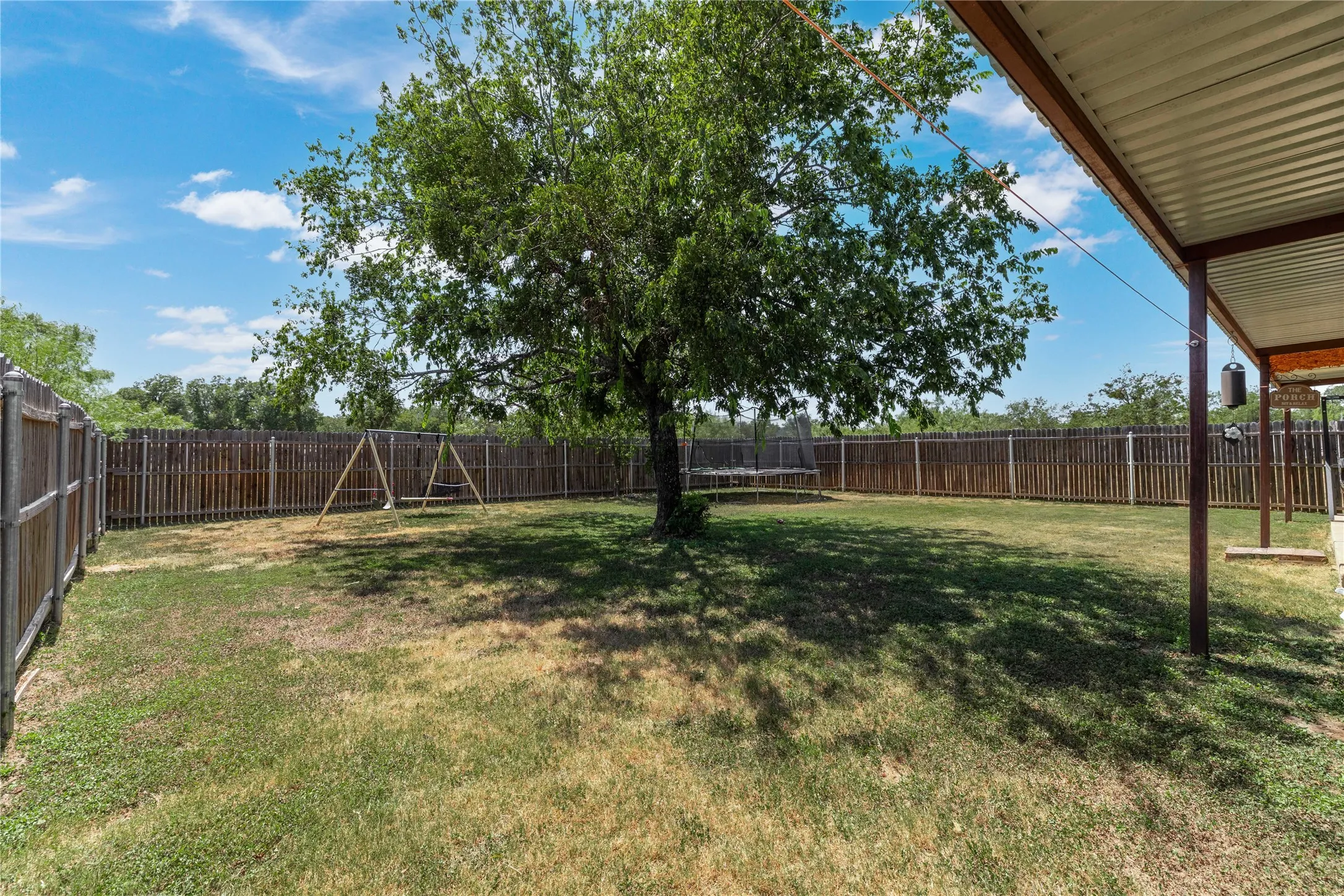 Single Family Residence For Sale in Brown County , 2301 Main Boulevard, Brownwood, Texas 76801, 3 Bedroom, 2 Bathroom, 1 Garage spaces, 1,161 Sqft, built in 0, mls#21379543, Real Estate Agent in Brownwood, Homes For Sale in Brown county, Homes For Sale in Brownwood, Realtor in Brownwood Texas, Real Estate Brokerage Independent Realty Texas, Luminita Cordes Realtor