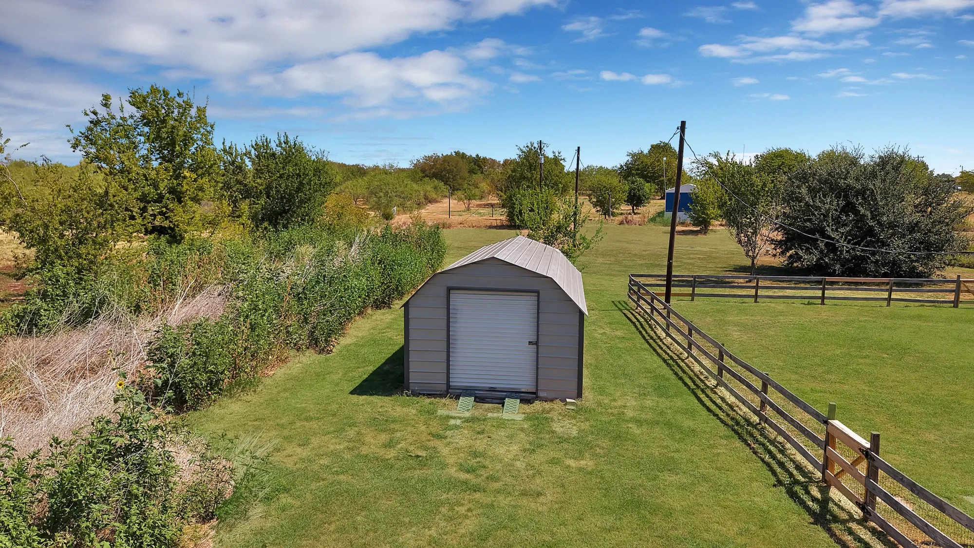 Mobile Home For Sale in Hunt County , 9159 County Road 2584, Royse City, Texas 75189, 4 Bedroom, 2 Bathroom, Garage spaces, 2,432 Sqft, built in 2008, mls#21379496, Real Estate Agent in Royse City, Homes For Sale in Hunt county, Homes For Sale in Royse City, Realtor in Royse City Texas, Real Estate Brokerage Independent Realty Texas, Luminita Cordes Realtor