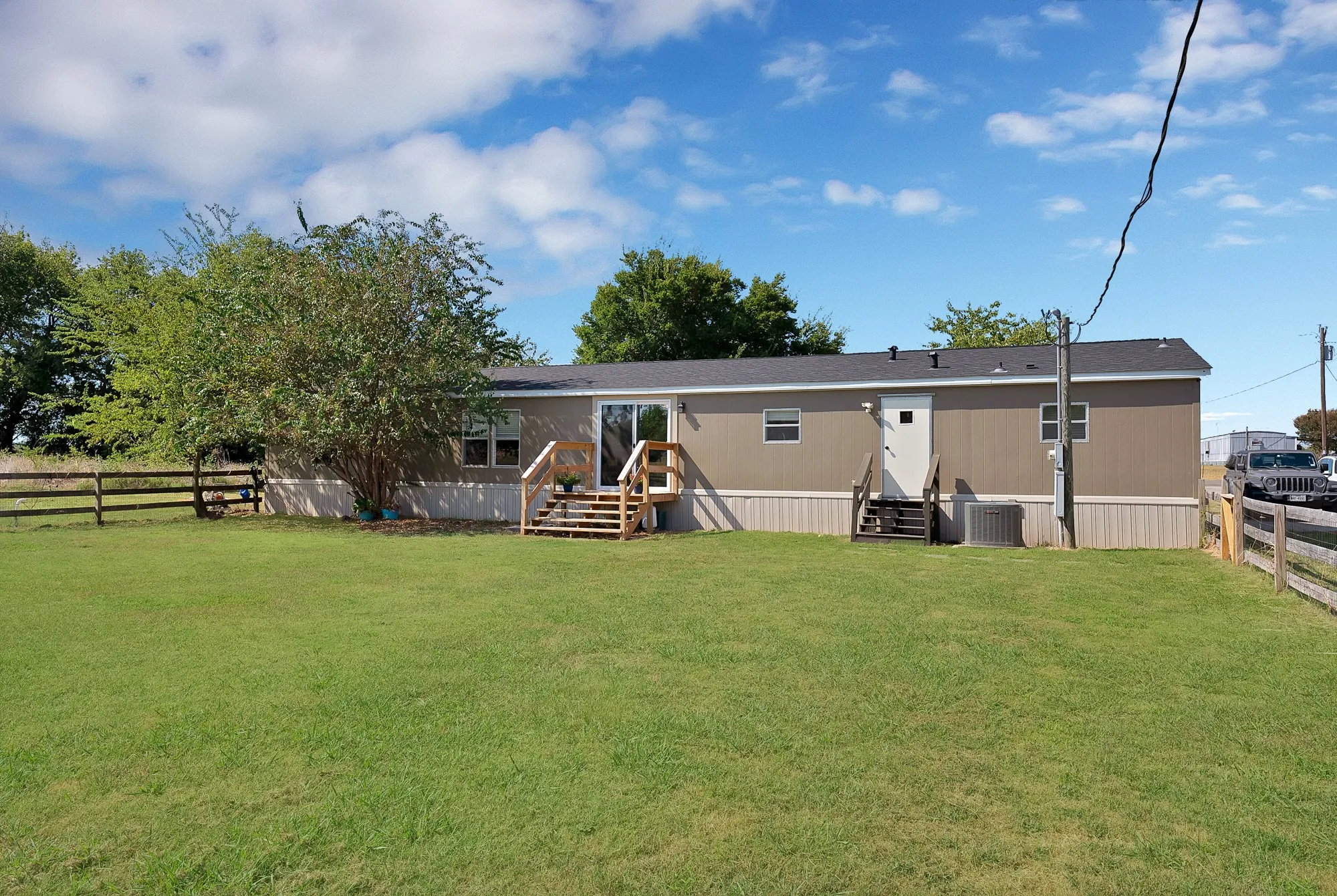 Mobile Home For Sale in Hunt County , 9159 County Road 2584, Royse City, Texas 75189, 4 Bedroom, 2 Bathroom, Garage spaces, 2,432 Sqft, built in 2008, mls#21379496, Real Estate Agent in Royse City, Homes For Sale in Hunt county, Homes For Sale in Royse City, Realtor in Royse City Texas, Real Estate Brokerage Independent Realty Texas, Luminita Cordes Realtor
