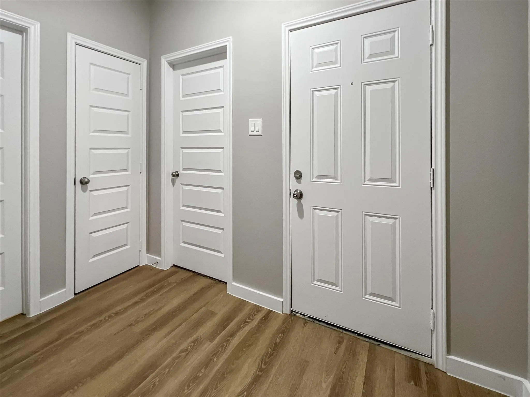 Single Family Residence For Rent in Dallas County , 4615 Roberts Avenue, Dallas, Texas 75215, 2 Bedroom, 2 Bathroom, 2 Garage spaces, 1,500 Sqft, built in 2023, mls#21379598, Real Estate Agent in Dallas, Homes For Rent in Dallas county, Homes For Rent in Dallas, Realtor in Dallas Texas, Real Estate Brokerage Independent Realty Texas, Luminita Cordes Realtor