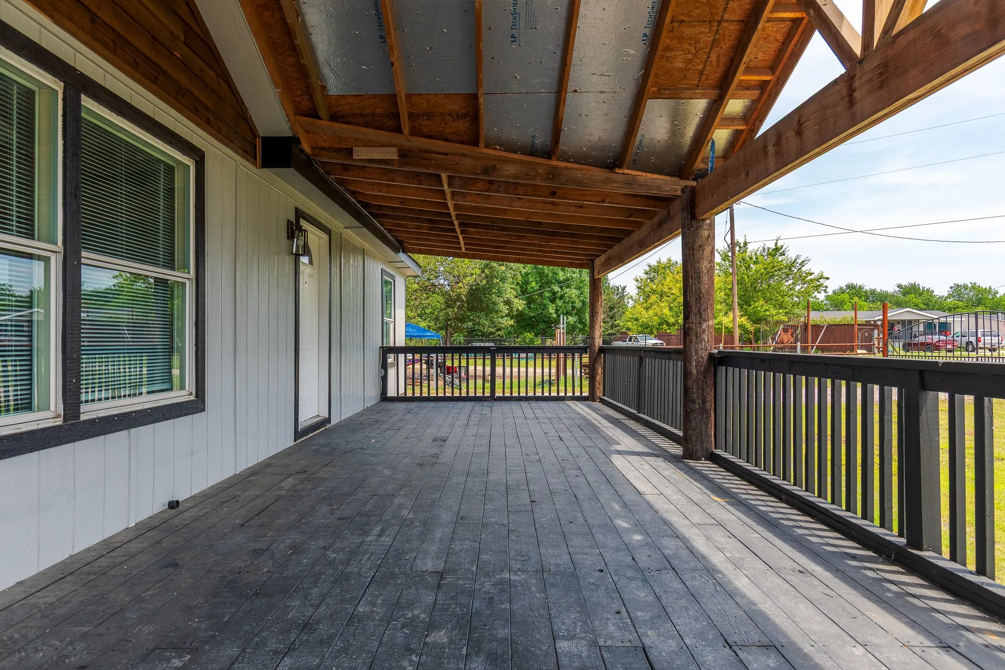 Mobile Home For Sale in Collin County , 4622 County Road 1081, Princeton, Texas 75407, 3 Bedroom, 2 Bathroom, Garage spaces, 1,904 Sqft, built in 1998, mls#21379549, Real Estate Agent in Princeton, Homes For Sale in Collin county, Homes For Sale in Princeton, Realtor in Princeton Texas, Real Estate Brokerage Independent Realty Texas, Luminita Cordes Realtor