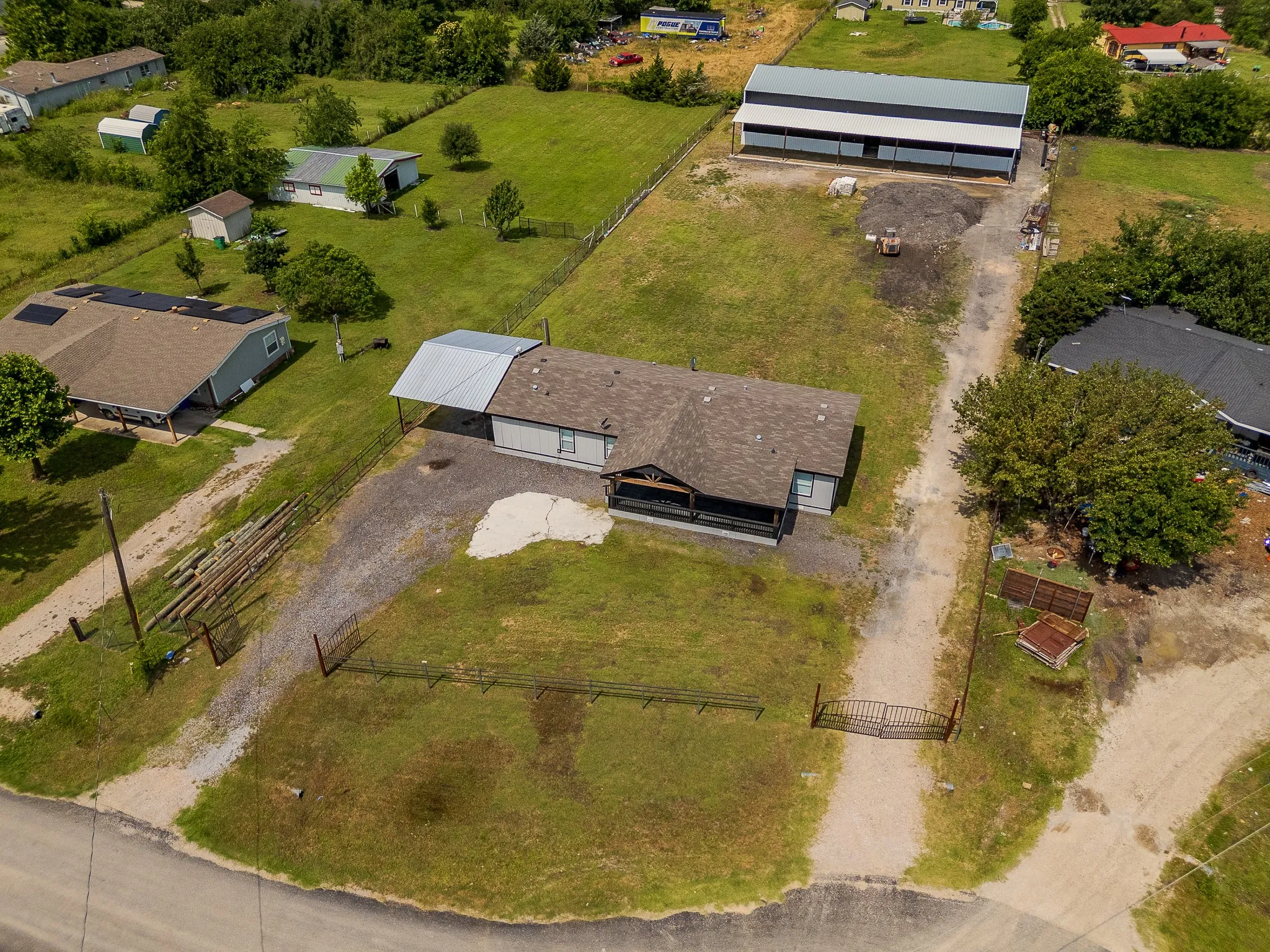 Mobile Home For Sale in Collin County , 4622 County Road 1081, Princeton, Texas 75407, 3 Bedroom, 2 Bathroom, Garage spaces, 1,904 Sqft, built in 1998, mls#21379549, Real Estate Agent in Princeton, Homes For Sale in Collin county, Homes For Sale in Princeton, Realtor in Princeton Texas, Real Estate Brokerage Independent Realty Texas, Luminita Cordes Realtor