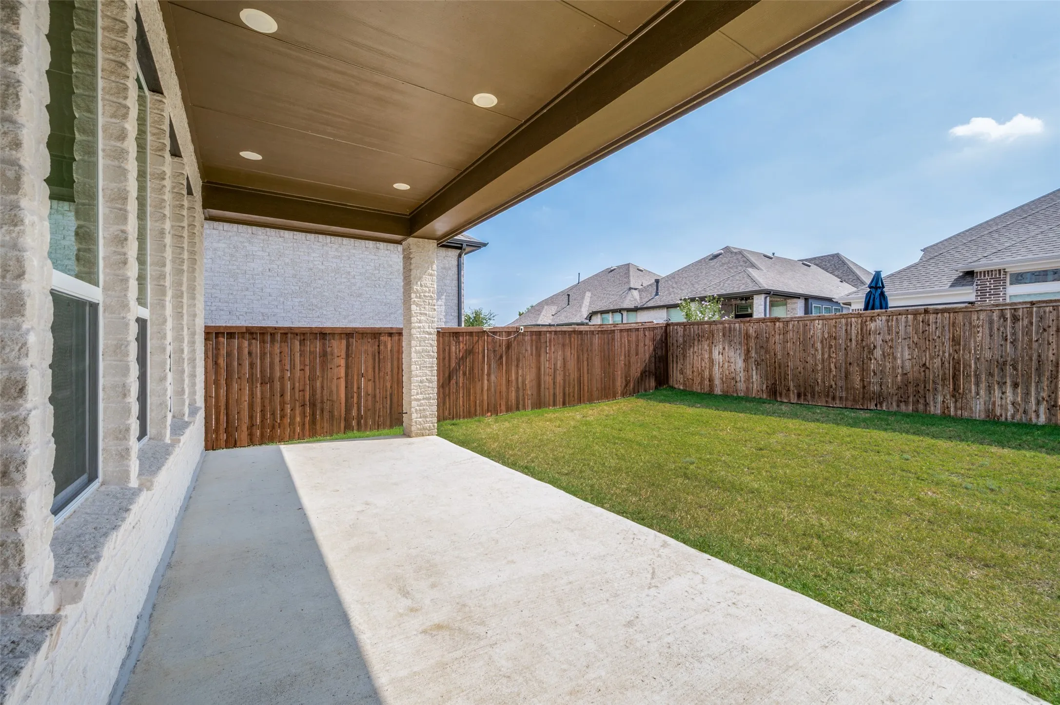 Single Family Residence For Sale in Denton County , 1316 Buttercup Avenue, Aubrey, Texas 76227, 4 Bedroom, 5 Bathroom, 2 Garage spaces, 2,997 Sqft, built in 2024, mls#21379513, Real Estate Agent in Aubrey, Homes For Sale in Denton county, Homes For Sale in Aubrey, Realtor in Aubrey Texas, Real Estate Brokerage Independent Realty Texas, Luminita Cordes Realtor