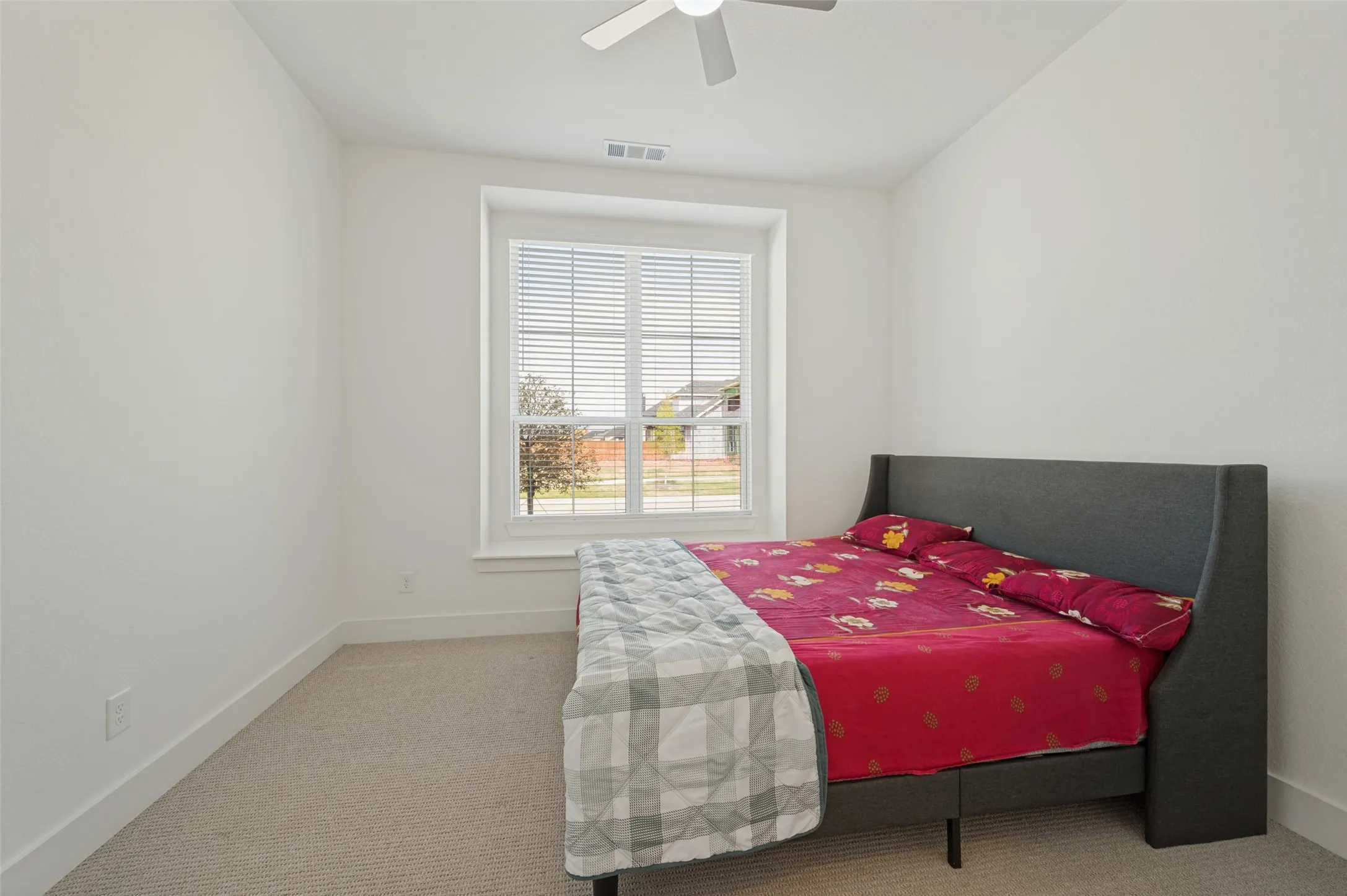 Single Family Residence For Sale in Denton County , 1316 Buttercup Avenue, Aubrey, Texas 76227, 4 Bedroom, 5 Bathroom, 2 Garage spaces, 2,997 Sqft, built in 2024, mls#21379513, Real Estate Agent in Aubrey, Homes For Sale in Denton county, Homes For Sale in Aubrey, Realtor in Aubrey Texas, Real Estate Brokerage Independent Realty Texas, Luminita Cordes Realtor