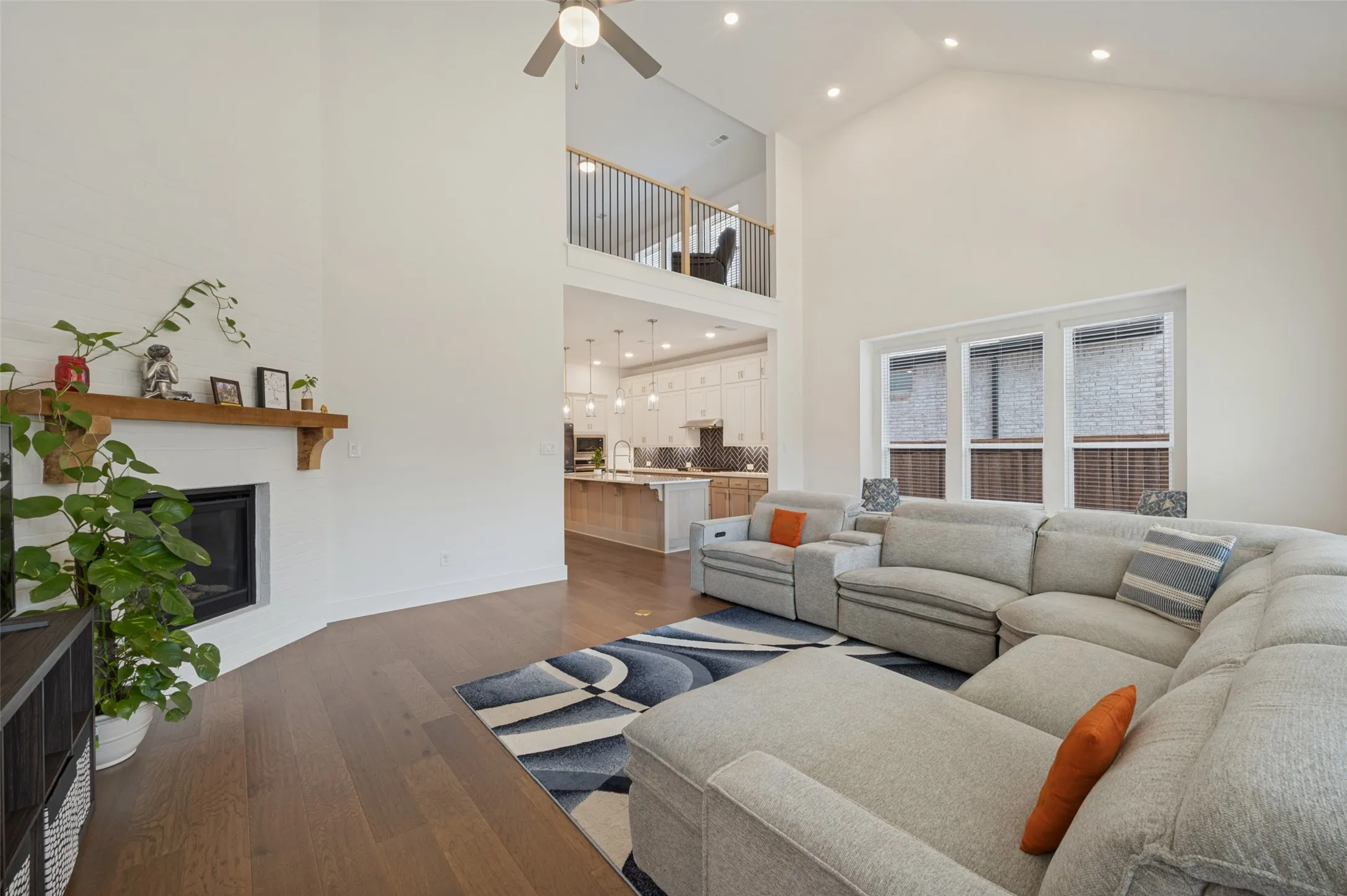 Single Family Residence For Sale in Denton County , 1316 Buttercup Avenue, Aubrey, Texas 76227, 4 Bedroom, 5 Bathroom, 2 Garage spaces, 2,997 Sqft, built in 2024, mls#21379513, Real Estate Agent in Aubrey, Homes For Sale in Denton county, Homes For Sale in Aubrey, Realtor in Aubrey Texas, Real Estate Brokerage Independent Realty Texas, Luminita Cordes Realtor