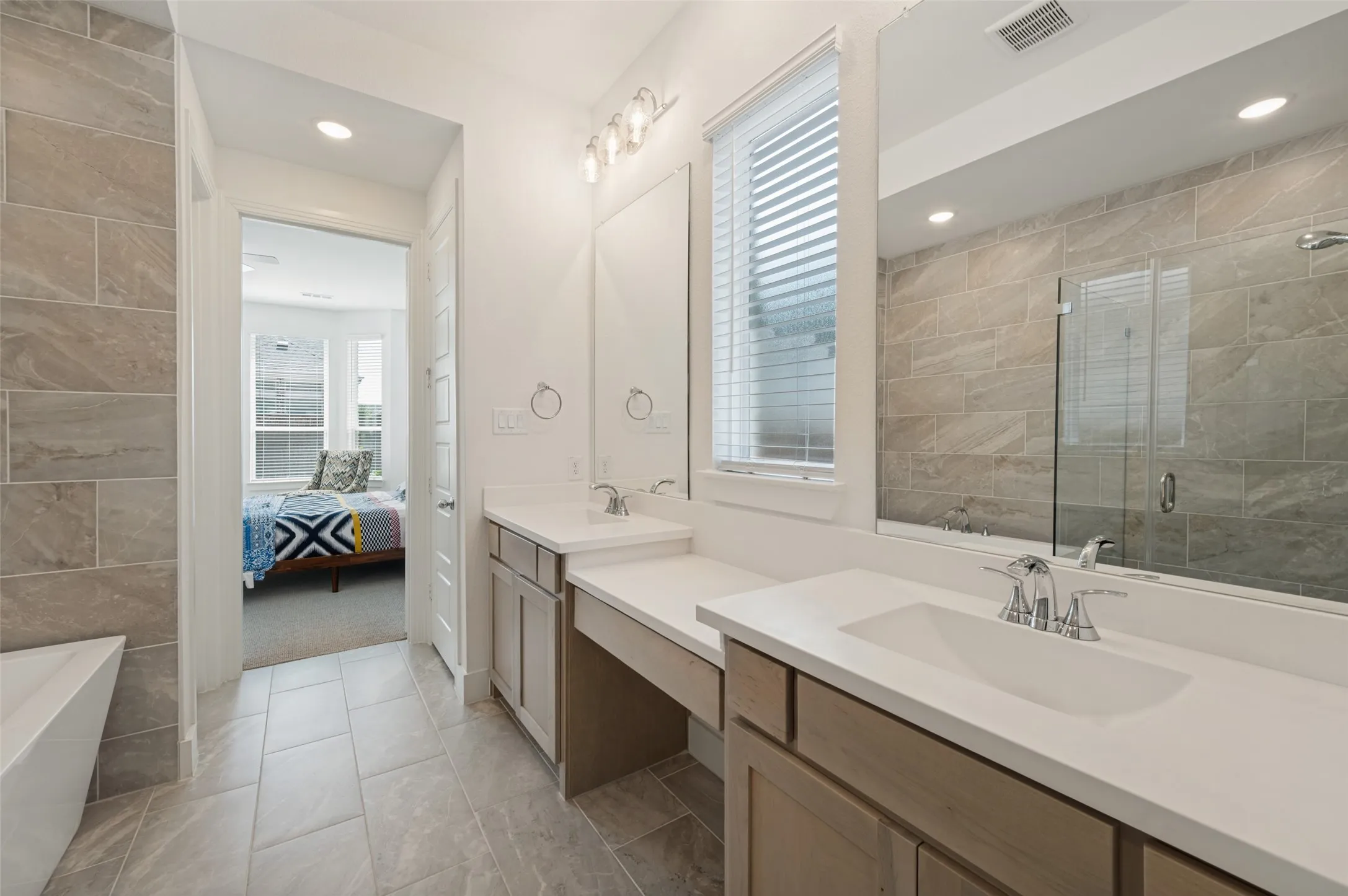 Single Family Residence For Sale in Denton County , 1316 Buttercup Avenue, Aubrey, Texas 76227, 4 Bedroom, 5 Bathroom, 2 Garage spaces, 2,997 Sqft, built in 2024, mls#21379513, Real Estate Agent in Aubrey, Homes For Sale in Denton county, Homes For Sale in Aubrey, Realtor in Aubrey Texas, Real Estate Brokerage Independent Realty Texas, Luminita Cordes Realtor