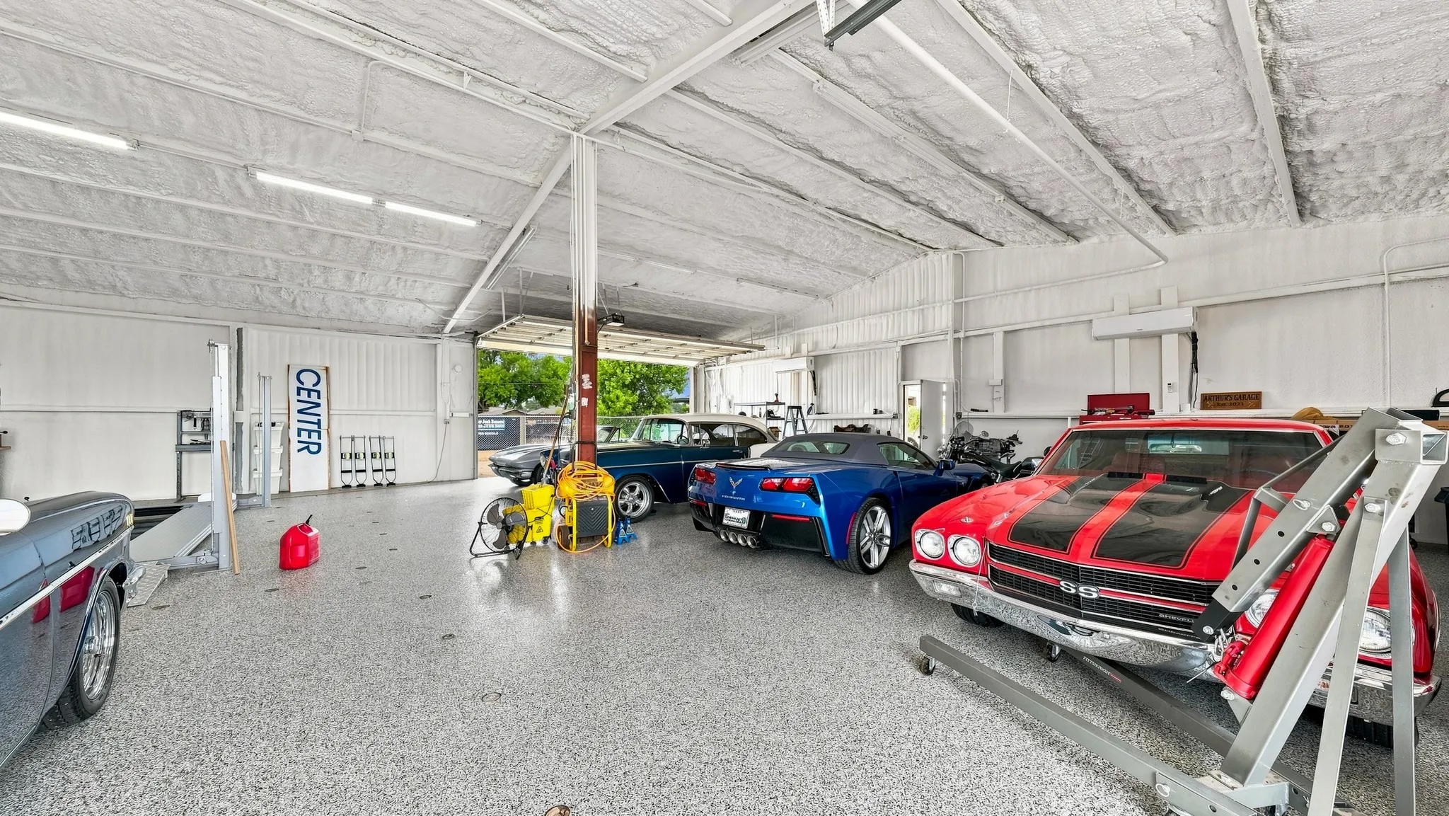 Business For Sale in Hood County , 207 Eastridge Road, Granbury, Texas 76049, 0, 0, Garage spaces, 0 Sqft, built in 1983, mls#21376454, Real Estate Agent in Granbury, Homes For Sale in Hood county, Homes For Sale in Granbury, Realtor in Granbury Texas, Real Estate Brokerage Independent Realty Texas, Luminita Cordes Realtor