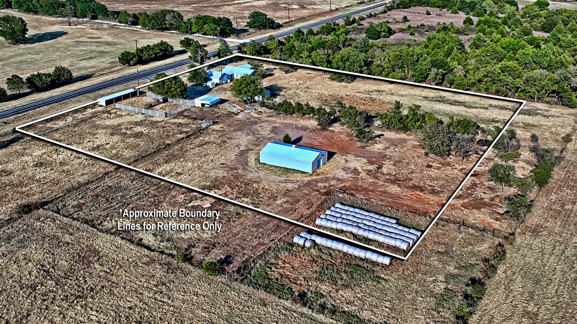 Single Family Residence For Sale in Montague County , 5423 Fm 1956, Nocona, Texas 76255, 4 Bedroom, 2 Bathroom, Garage spaces, 1,620 Sqft, built in 1955, mls#21369687, Real Estate Agent in Nocona, Homes For Sale in Montague county, Homes For Sale in Nocona, Realtor in Nocona Texas, Real Estate Brokerage Independent Realty Texas, Luminita Cordes Realtor