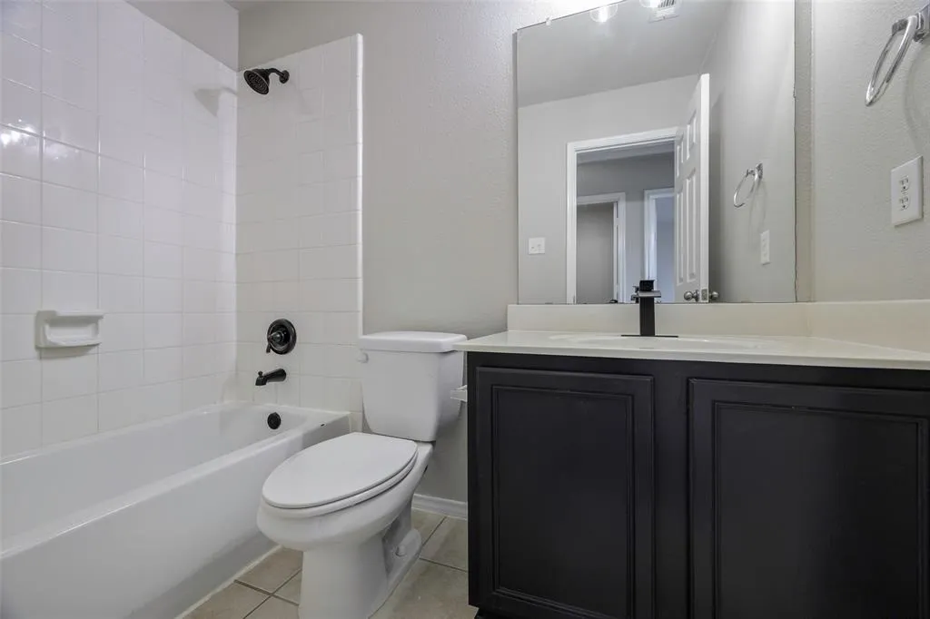 Townhouse For Rent in Collin County , 4152 Kyndra Circle, Richardson, Texas 75082, 3 Bedroom, 3 Bathroom, 2 Garage spaces, 1,497 Sqft, built in 2005, mls#21379610, Real Estate Agent in Richardson, Homes For Rent in Collin county, Homes For Rent in Richardson, Realtor in Richardson Texas, Real Estate Brokerage Independent Realty Texas, Luminita Cordes Realtor