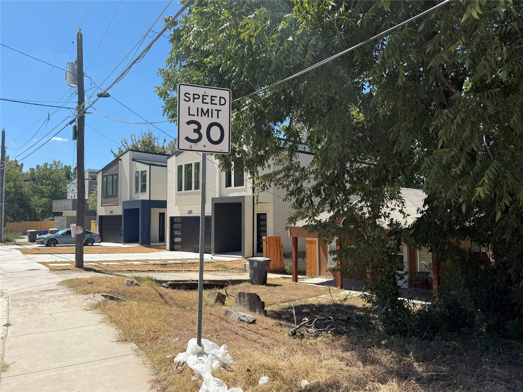 Street view left side