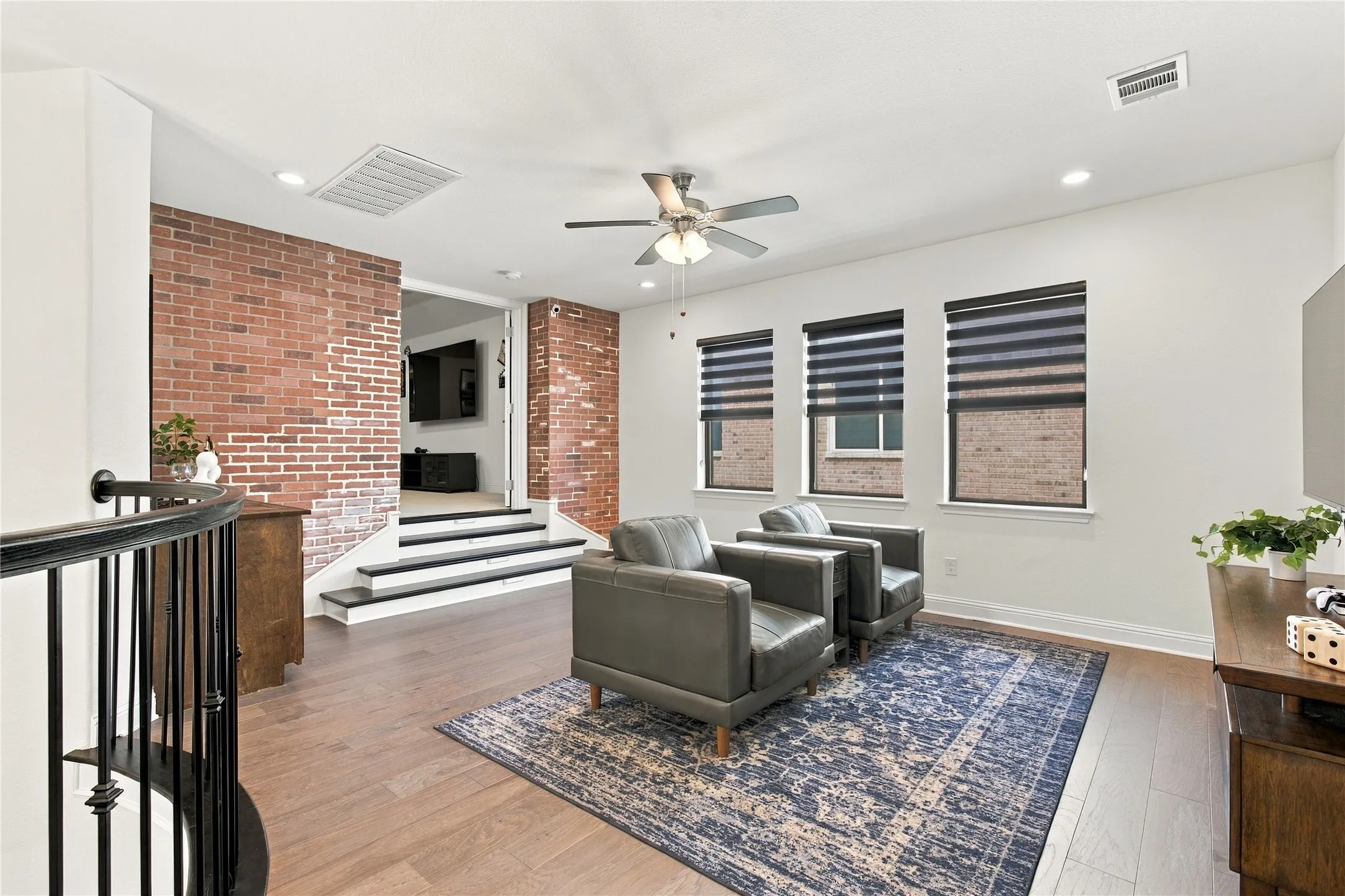 Single Family Residence For Sale in Collin County , 848 Baugh Drive, Allen, Texas 75013, 5 Bedroom, 5 Bathroom, 2 Garage spaces, 3,638 Sqft, built in 2020, mls#21379601, Real Estate Agent in Allen, Homes For Sale in Collin county, Homes For Sale in Allen, Realtor in Allen Texas, Real Estate Brokerage Independent Realty Texas, Luminita Cordes Realtor