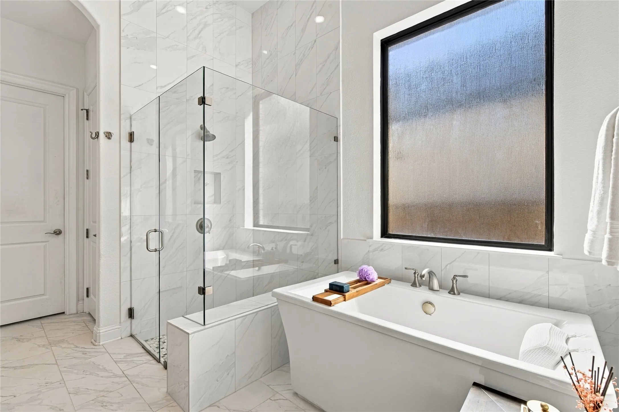 Single Family Residence For Sale in Collin County , 848 Baugh Drive, Allen, Texas 75013, 5 Bedroom, 5 Bathroom, 2 Garage spaces, 3,638 Sqft, built in 2020, mls#21379601, Real Estate Agent in Allen, Homes For Sale in Collin county, Homes For Sale in Allen, Realtor in Allen Texas, Real Estate Brokerage Independent Realty Texas, Luminita Cordes Realtor