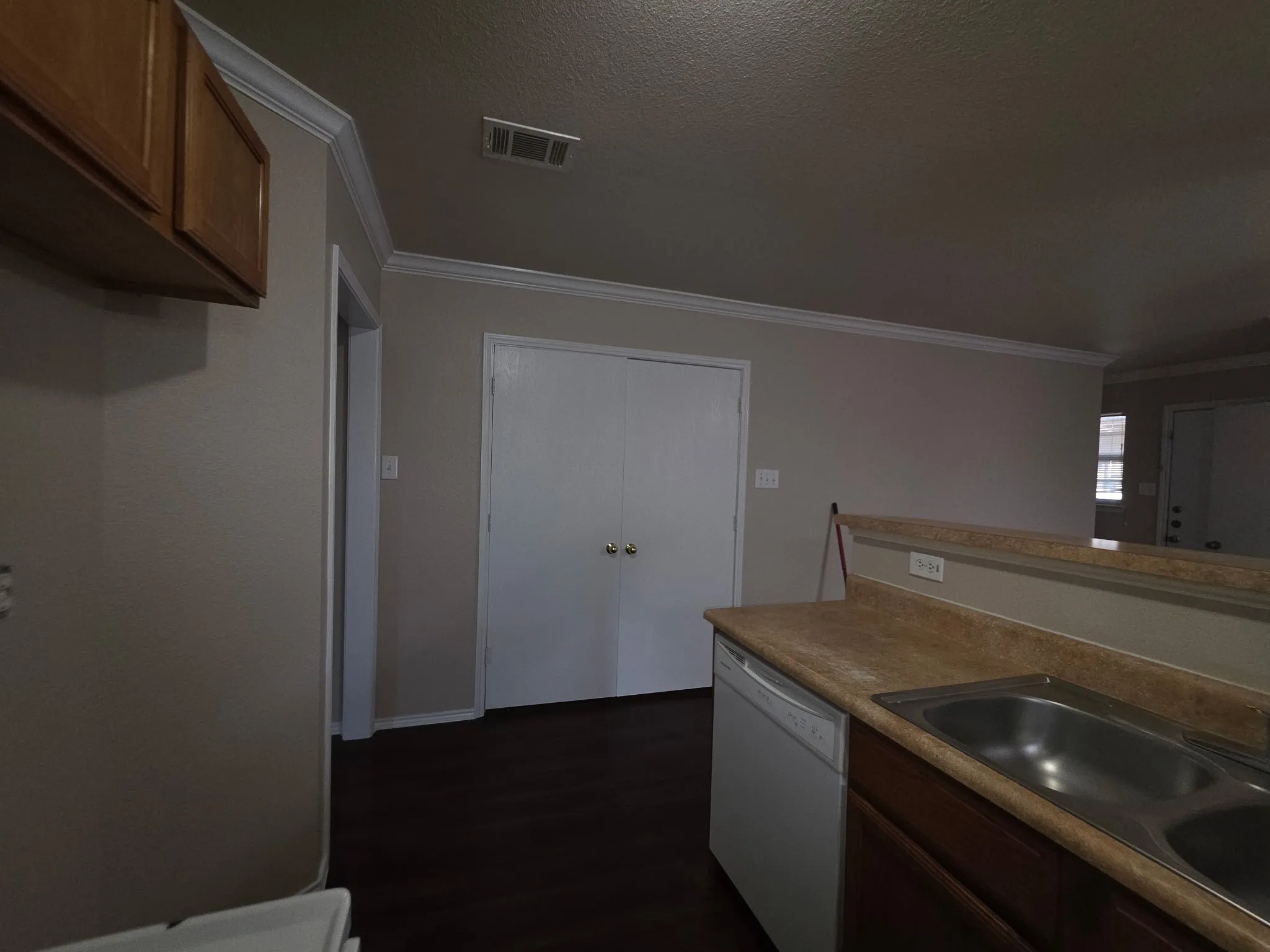 Single Family Residence For Sale in Tarrant County , 1249 Village Garden Drive, Azle, Texas 76020, 4 Bedroom, 2 Bathroom, 1 Garage spaces, 1,246 Sqft, built in 2005, mls#21379611, Real Estate Agent in Azle, Homes For Sale in Tarrant county, Homes For Sale in Azle, Realtor in Azle Texas, Real Estate Brokerage Independent Realty Texas, Luminita Cordes Realtor