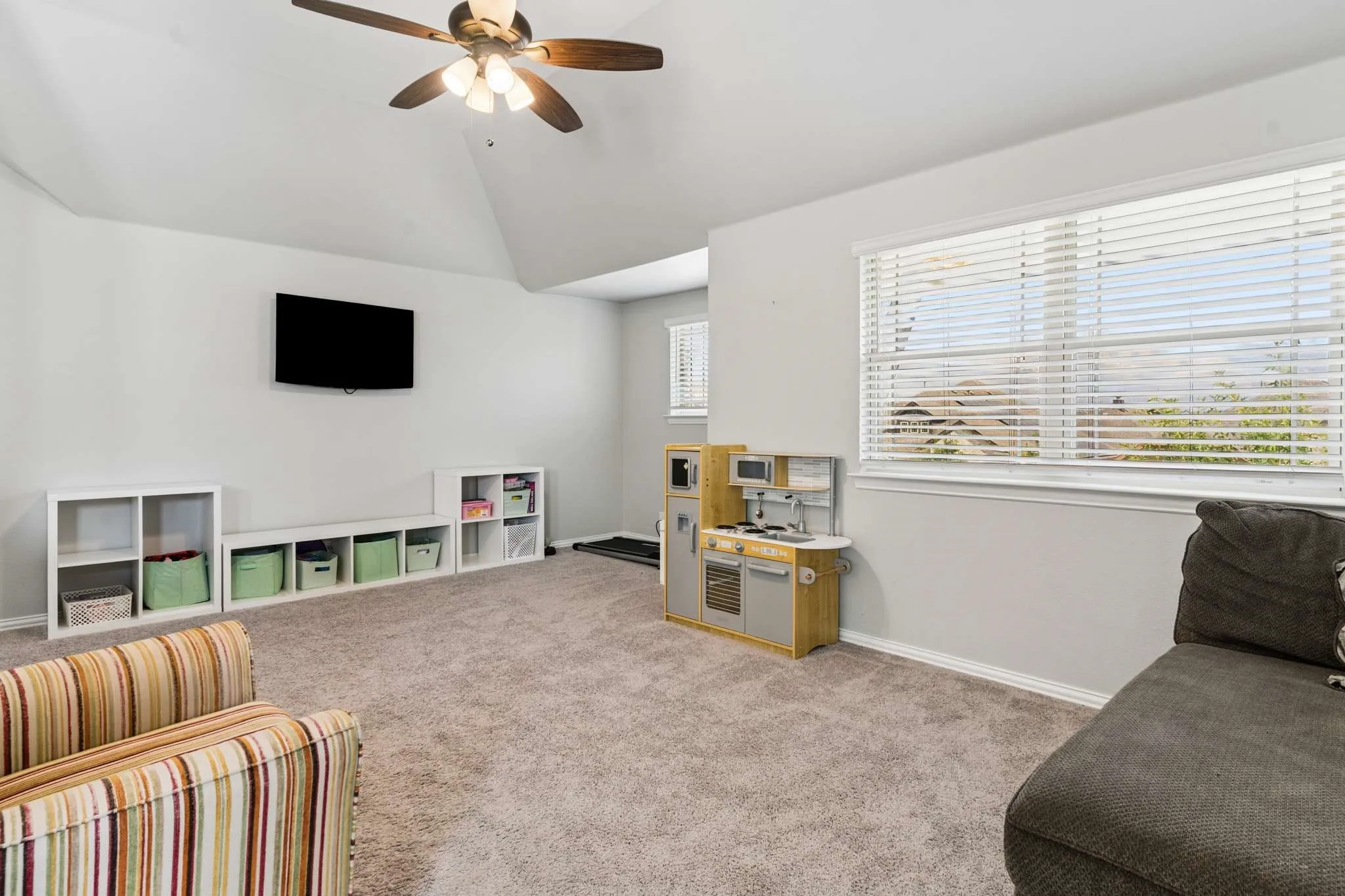 Single Family Residence For Sale in Dallas County , 3117 Brookhill Lane, Mesquite, Texas 75181, 4 Bedroom, 3 Bathroom, 2 Garage spaces, 3,017 Sqft, built in 2021, mls#21379619, Real Estate Agent in Mesquite, Homes For Sale in Dallas county, Homes For Sale in Mesquite, Realtor in Mesquite Texas, Real Estate Brokerage Independent Realty Texas, Luminita Cordes Realtor