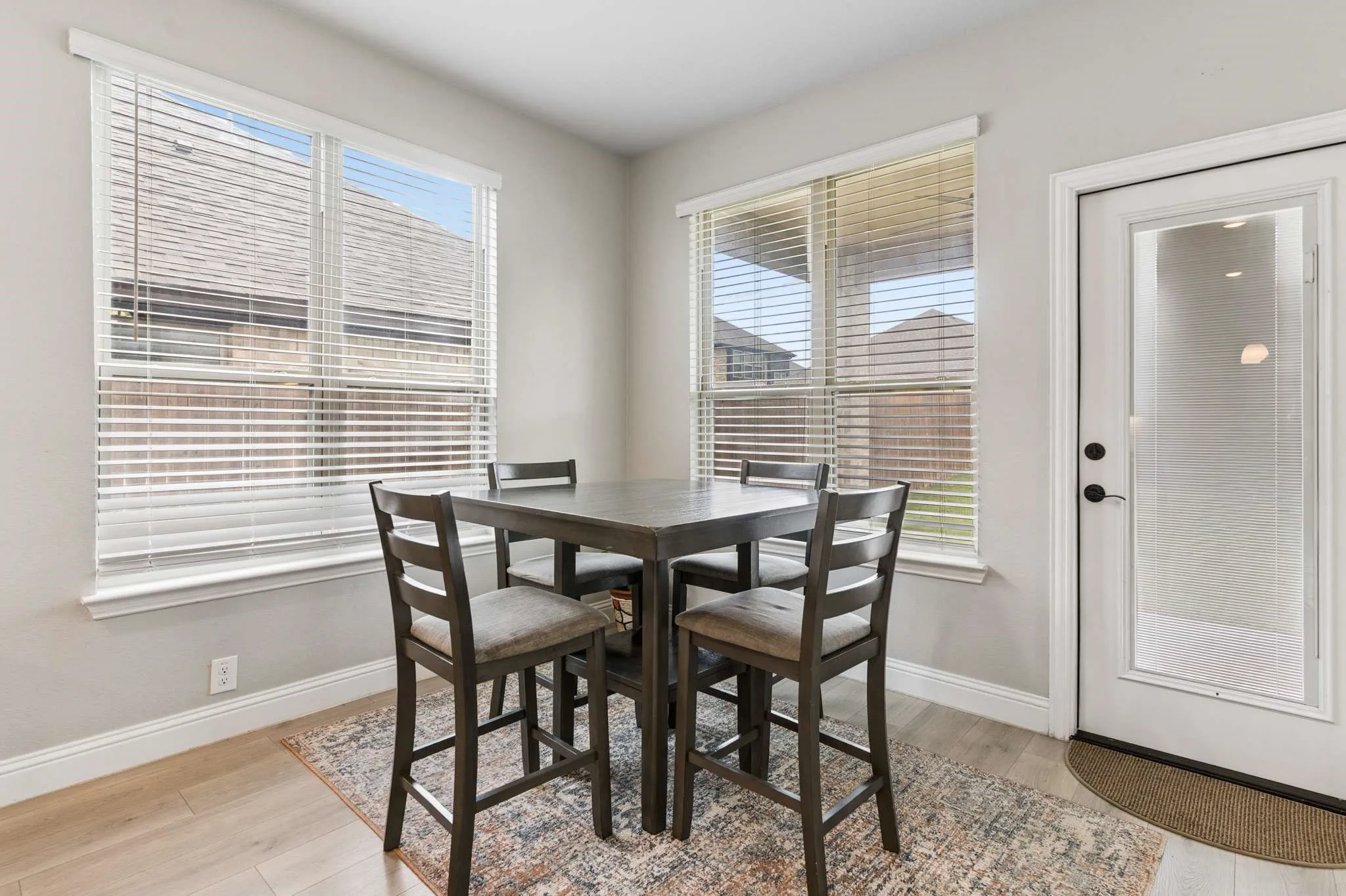 Single Family Residence For Sale in Dallas County , 3117 Brookhill Lane, Mesquite, Texas 75181, 4 Bedroom, 3 Bathroom, 2 Garage spaces, 3,017 Sqft, built in 2021, mls#21379619, Real Estate Agent in Mesquite, Homes For Sale in Dallas county, Homes For Sale in Mesquite, Realtor in Mesquite Texas, Real Estate Brokerage Independent Realty Texas, Luminita Cordes Realtor