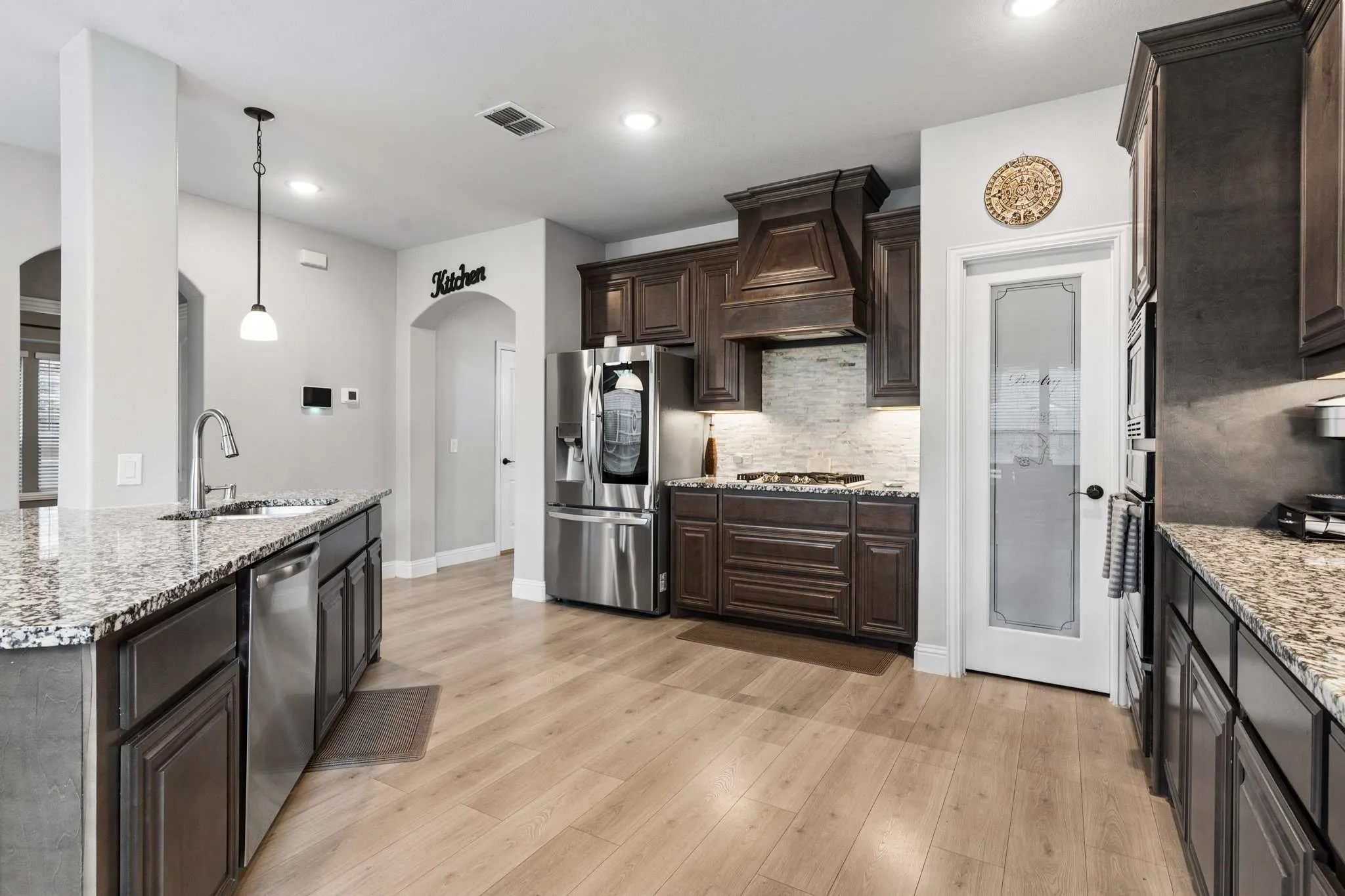 Single Family Residence For Sale in Dallas County , 3117 Brookhill Lane, Mesquite, Texas 75181, 4 Bedroom, 3 Bathroom, 2 Garage spaces, 3,017 Sqft, built in 2021, mls#21379619, Real Estate Agent in Mesquite, Homes For Sale in Dallas county, Homes For Sale in Mesquite, Realtor in Mesquite Texas, Real Estate Brokerage Independent Realty Texas, Luminita Cordes Realtor