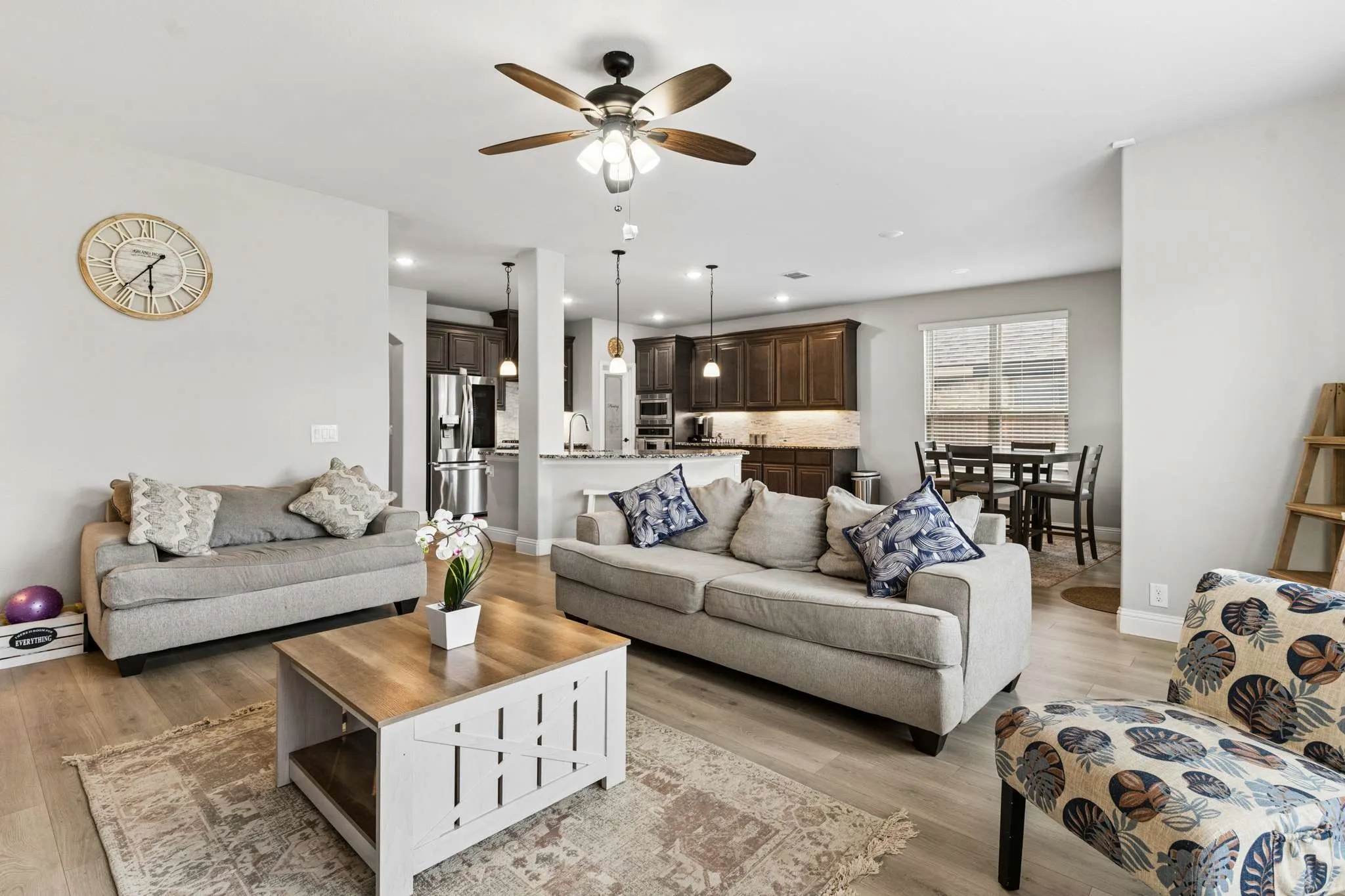 Single Family Residence For Sale in Dallas County , 3117 Brookhill Lane, Mesquite, Texas 75181, 4 Bedroom, 3 Bathroom, 2 Garage spaces, 3,017 Sqft, built in 2021, mls#21379619, Real Estate Agent in Mesquite, Homes For Sale in Dallas county, Homes For Sale in Mesquite, Realtor in Mesquite Texas, Real Estate Brokerage Independent Realty Texas, Luminita Cordes Realtor